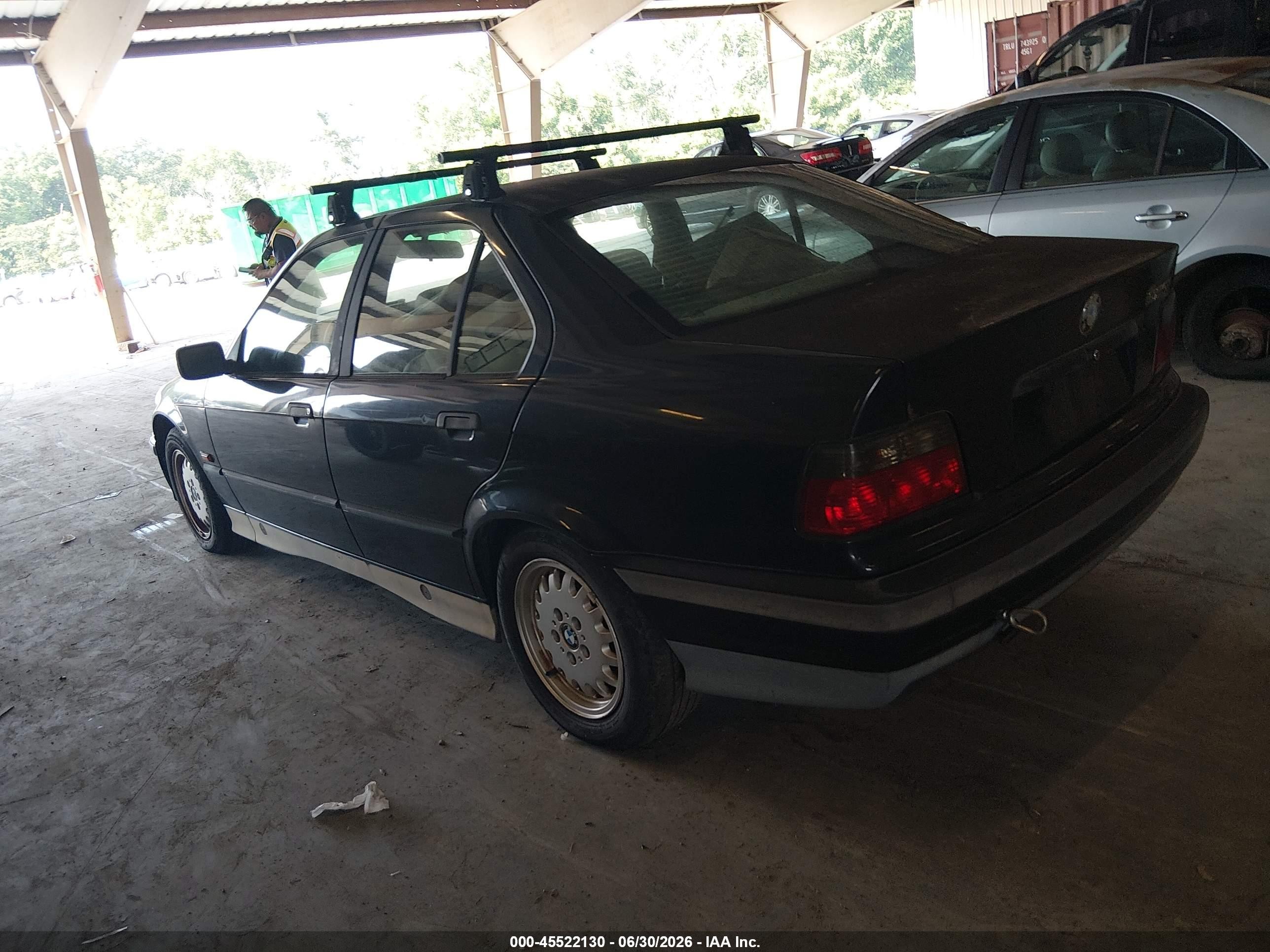 1994 Bmw 325 I Automatic Black vin: WBACB4325RFM02647