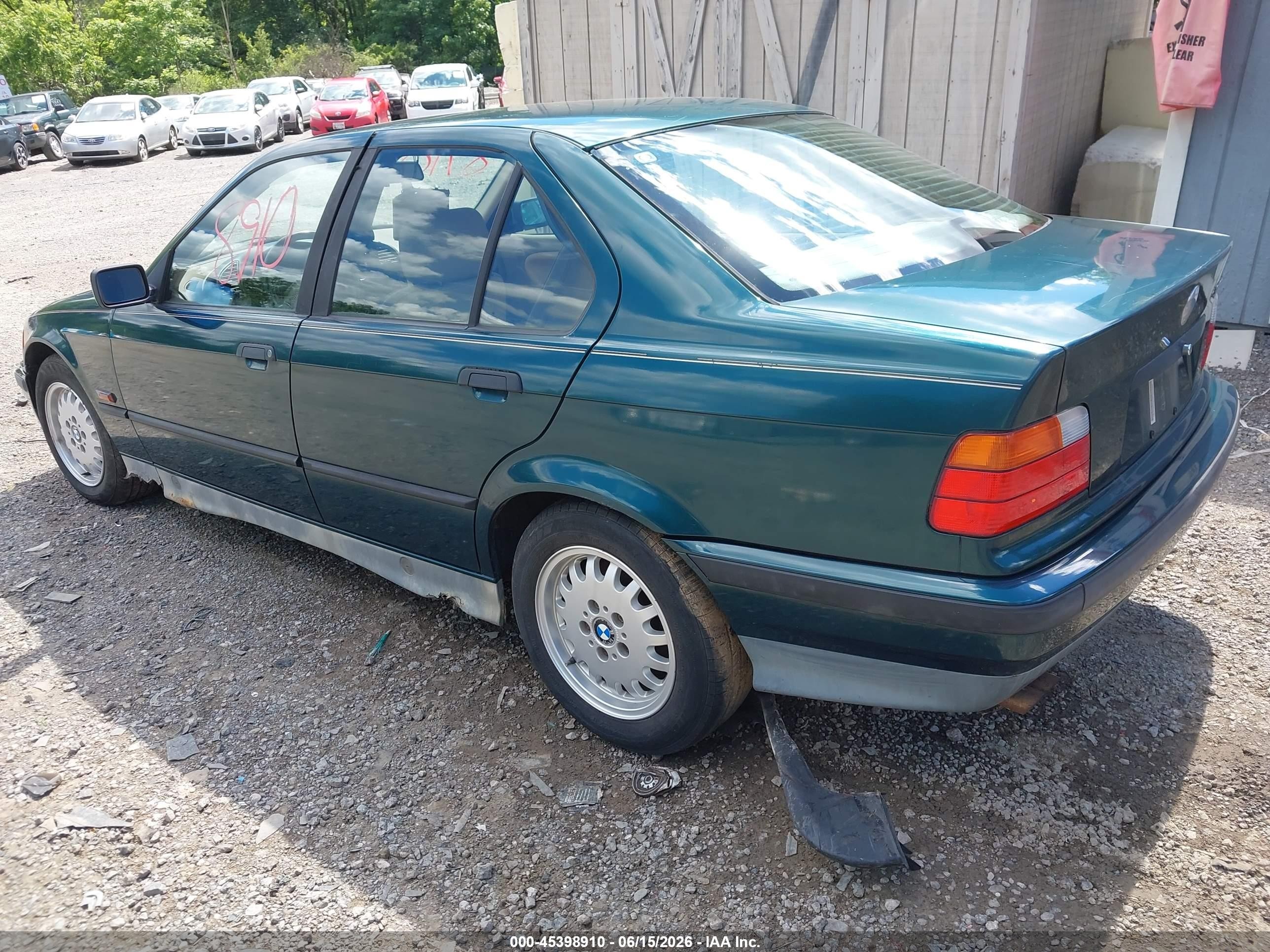 1994 Bmw 325 I Automatic Navy vin: WBACB432XRFM00828