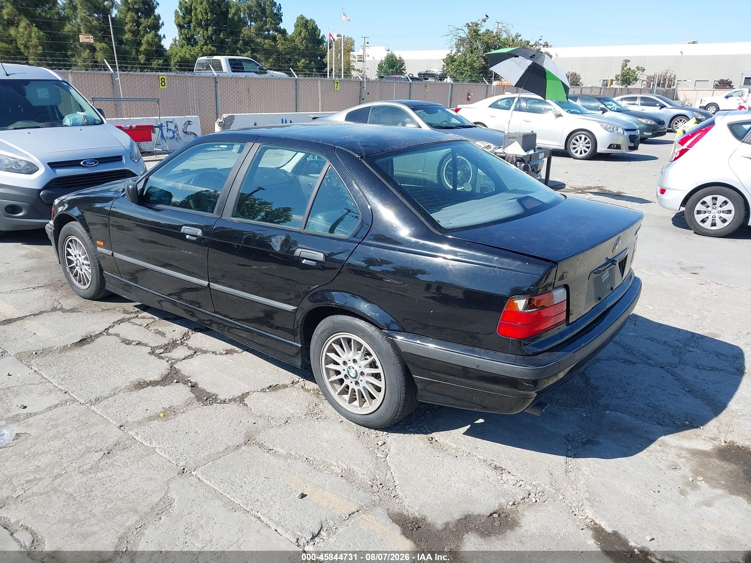 1997 Bmw 318i   Черный vin: WBACC9326VEE56407