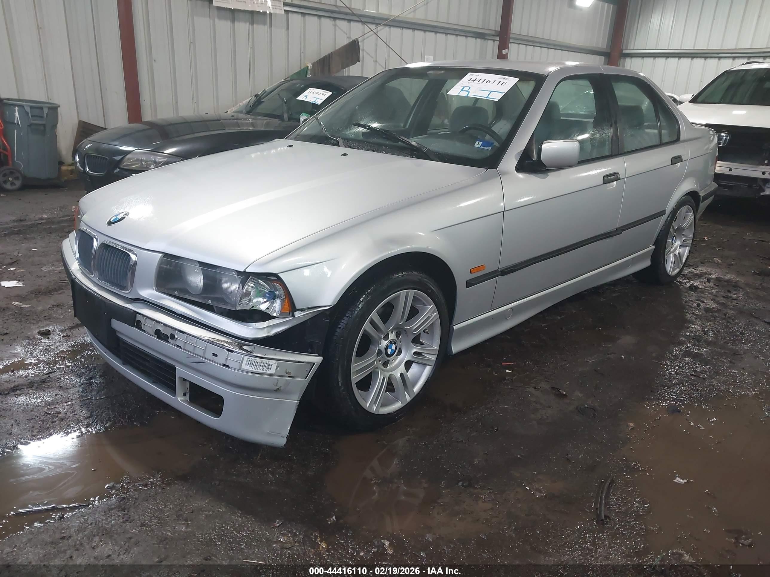 1998 Bmw 328i   Silver vin: WBACD4321WAV63564