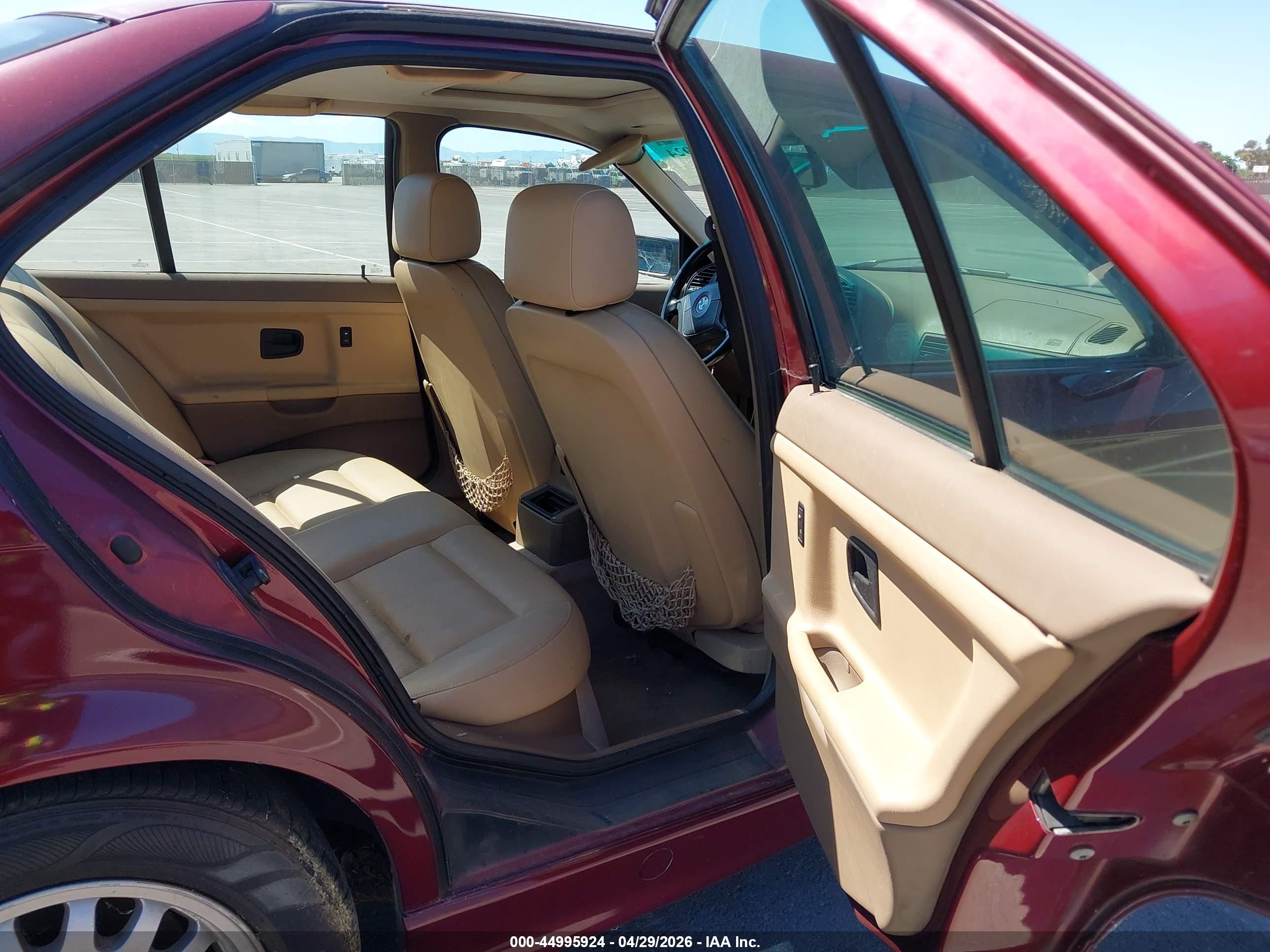 1996 Bmw 328 I Automatic Burgundy vin: WBACD4322TAV36045