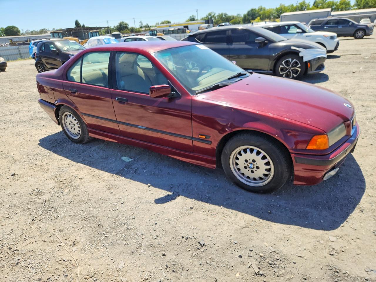 1996 Bmw 328 I Automatic Burgundy vin: WBACD4322TAV36045