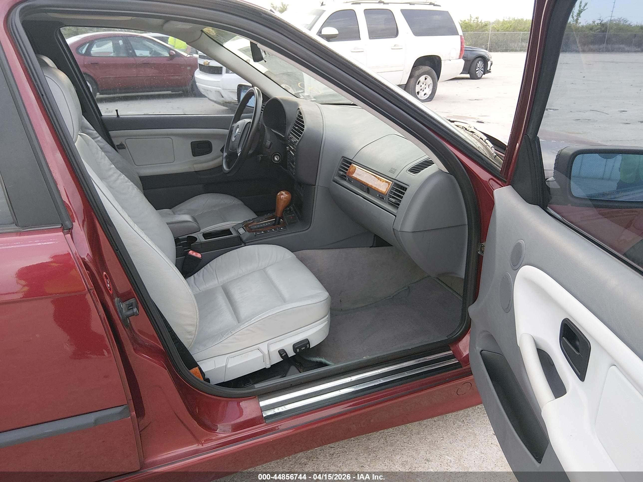 1997 Bmw 328i   Red vin: WBACD4323VAV50748