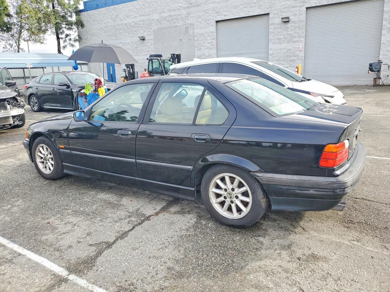 1998 Bmw 328 I Automatic Blue vin: WBACD4324WAV63414