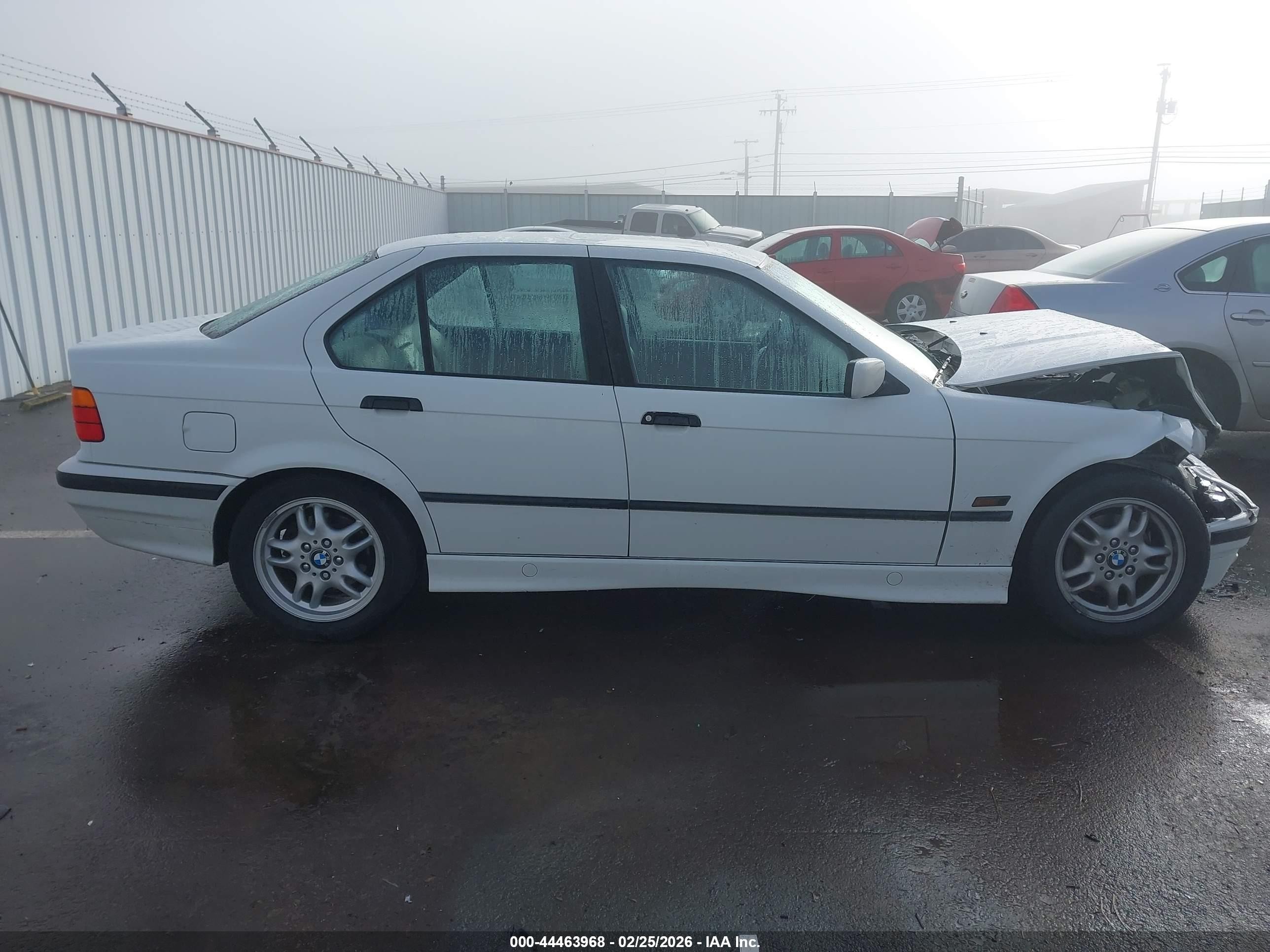 1996 Bmw 328 I Automatic White vin: WBACD4326TAV41488