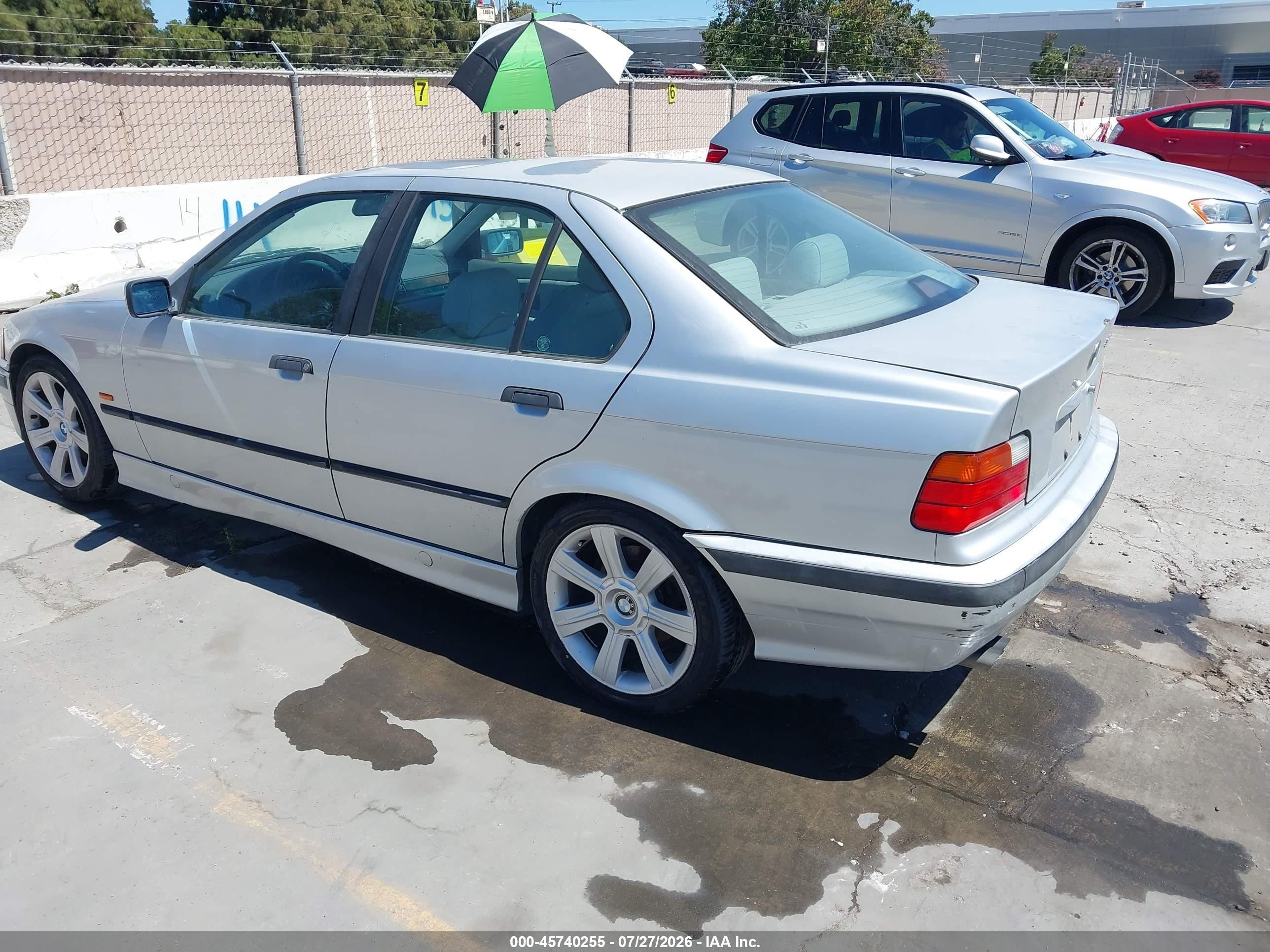 1998 Bmw 328i   Silver vin: WBACD4326WAV64600