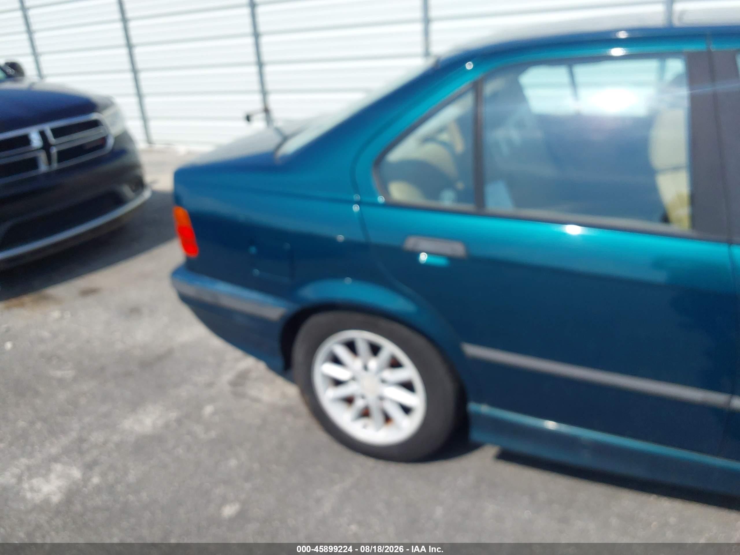 1997 Bmw 328i   Green vin: WBACD4327VAV53197