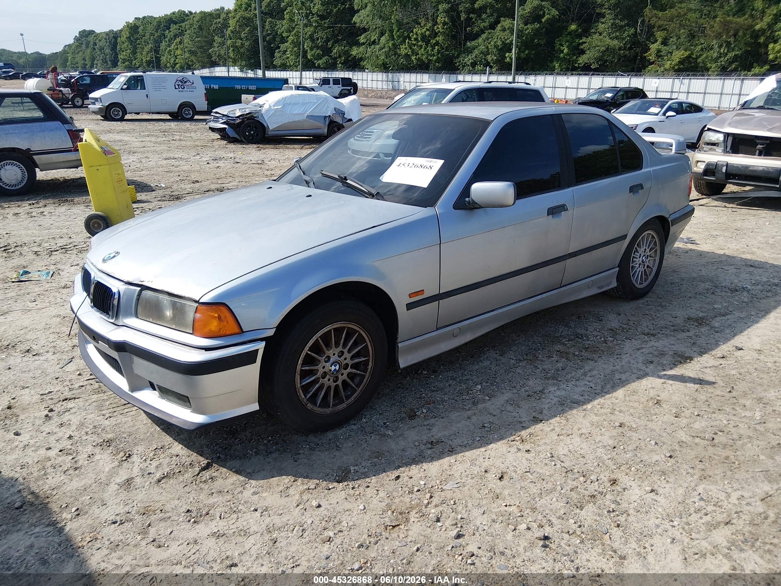 1997 Bmw 328i   Silver vin: WBACD4327VAV53233