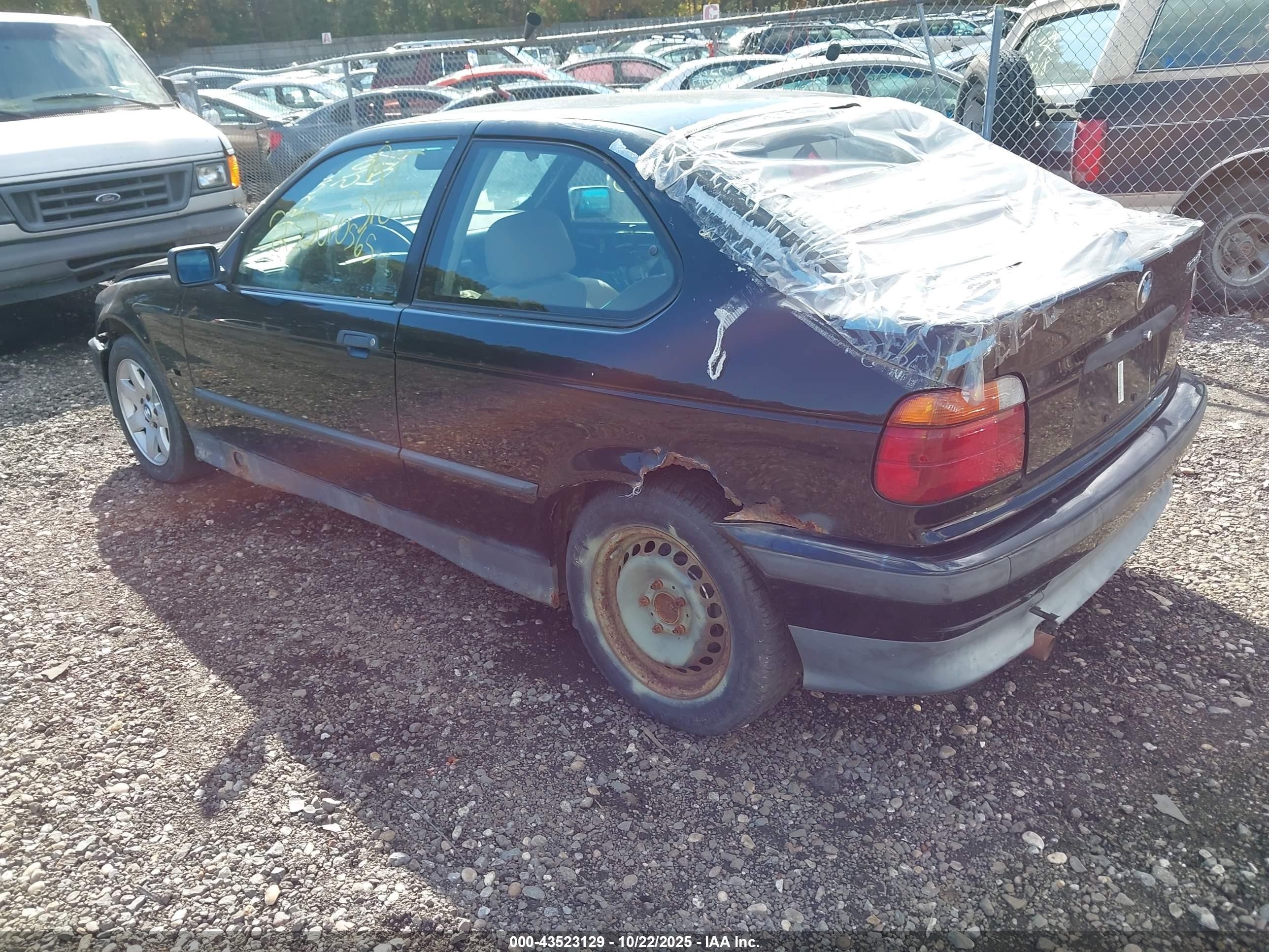1996 Bmw 318 Ti Black vin: WBACG7328TAS95827