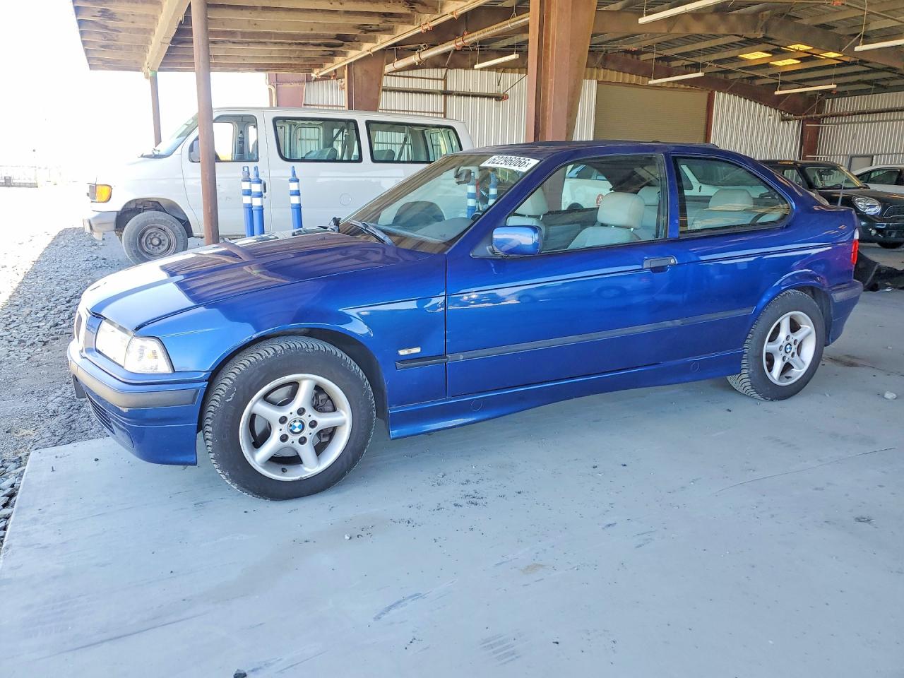 1998 Bmw 318 Ti Blue vin: WBACG7330WKC31338
