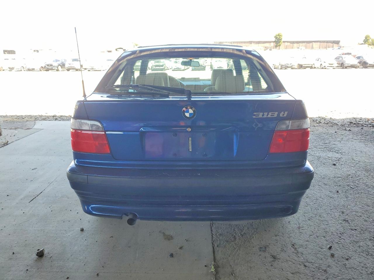1998 Bmw 318 Ti Blue vin: WBACG7330WKC31338