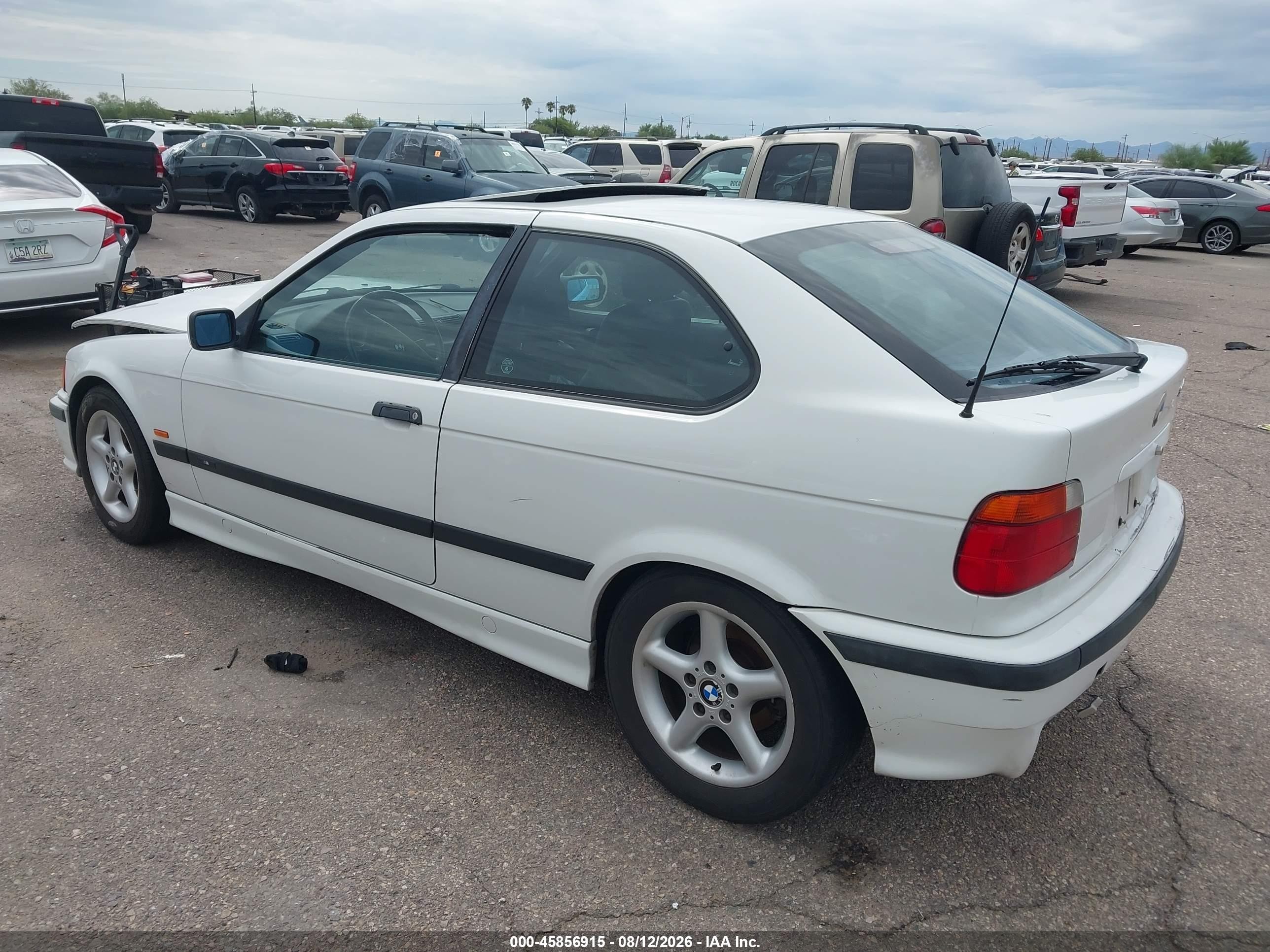 1998 Bmw 318ti White vin: WBACG8320WKC84537