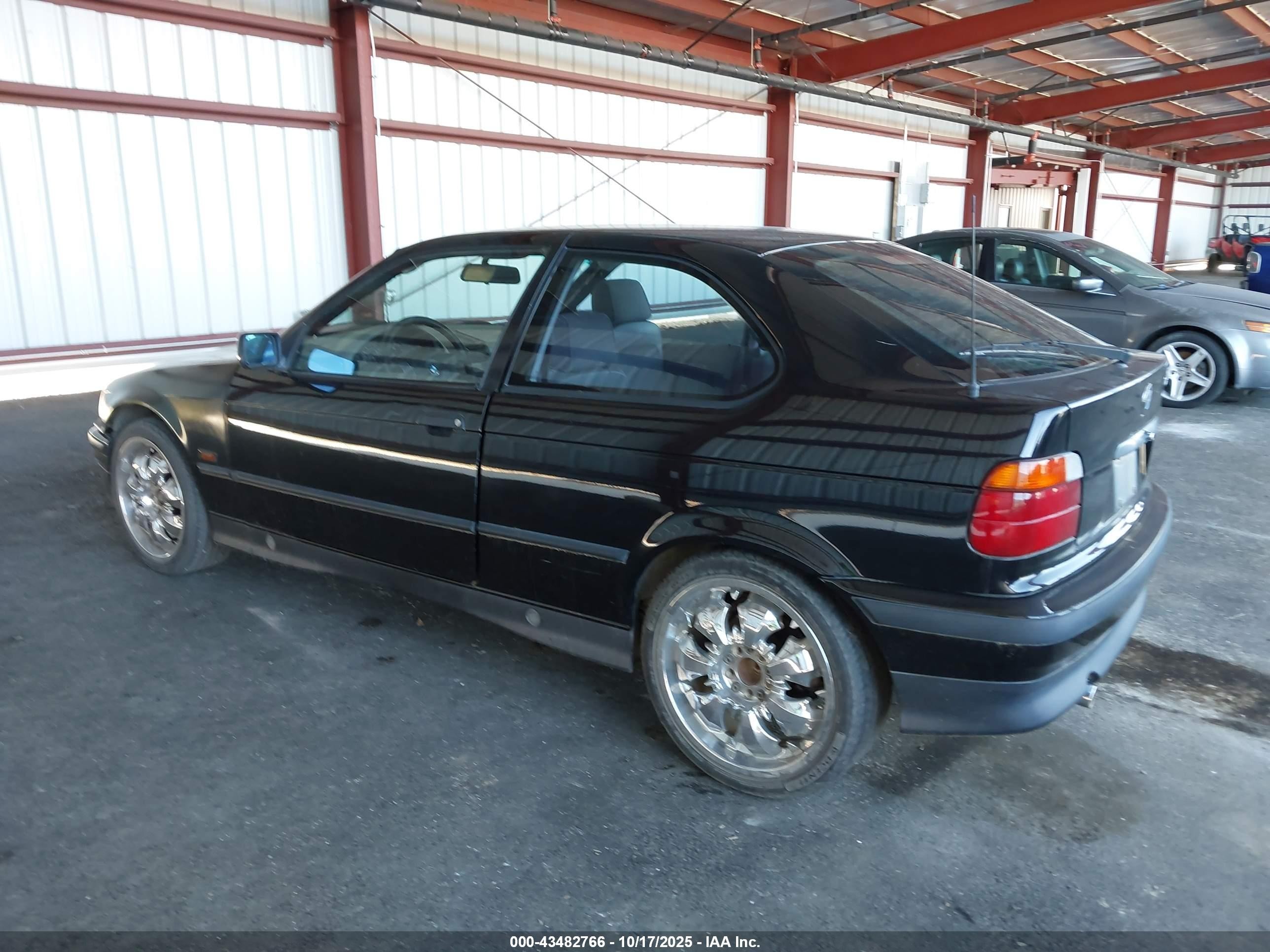1996 Bmw 318 Ti Automatic Black vin: WBACG8328TAU36109