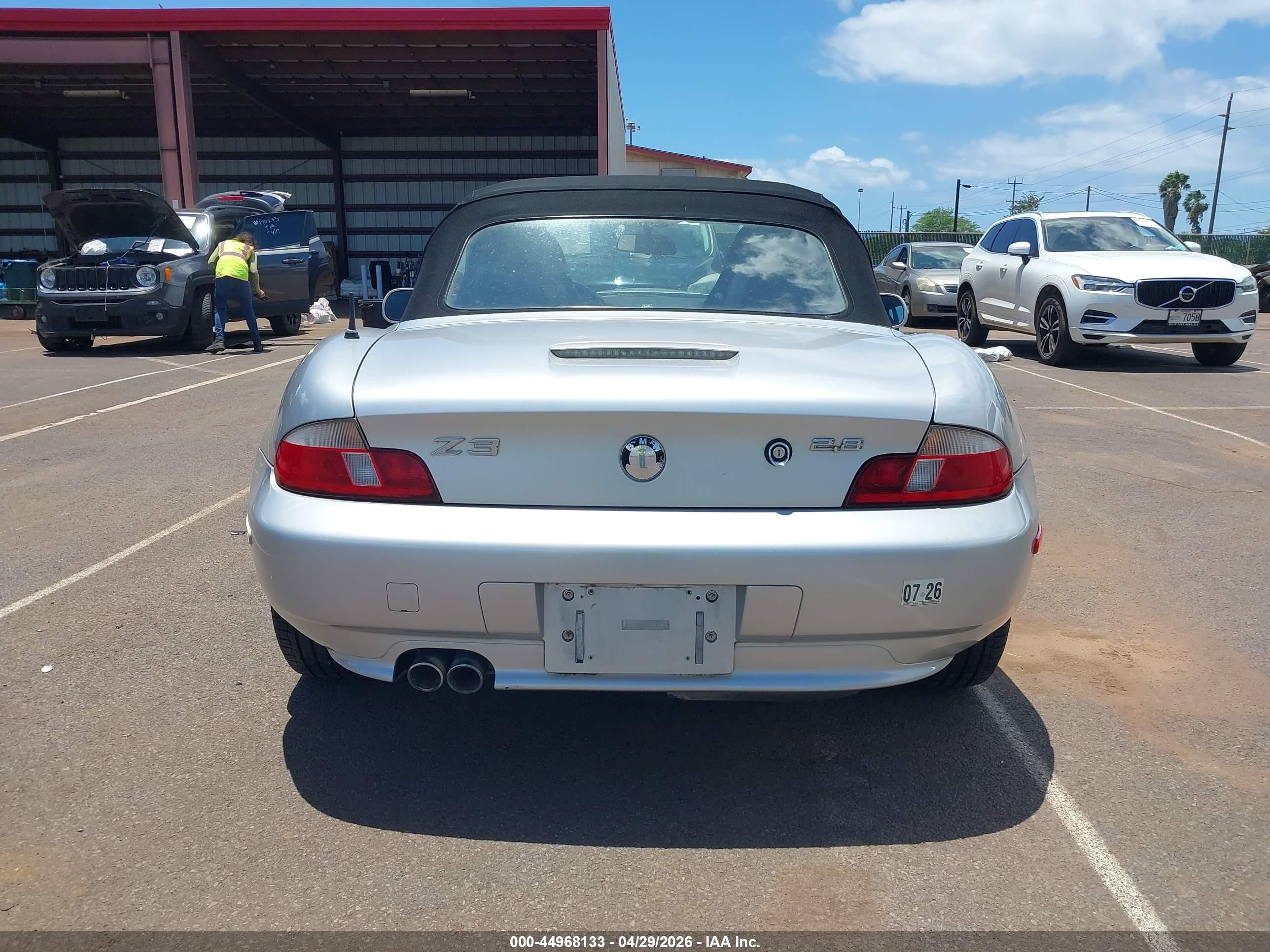 2000 Bmw Z3 2.8 Silver vin: WBACH3342YLF44080