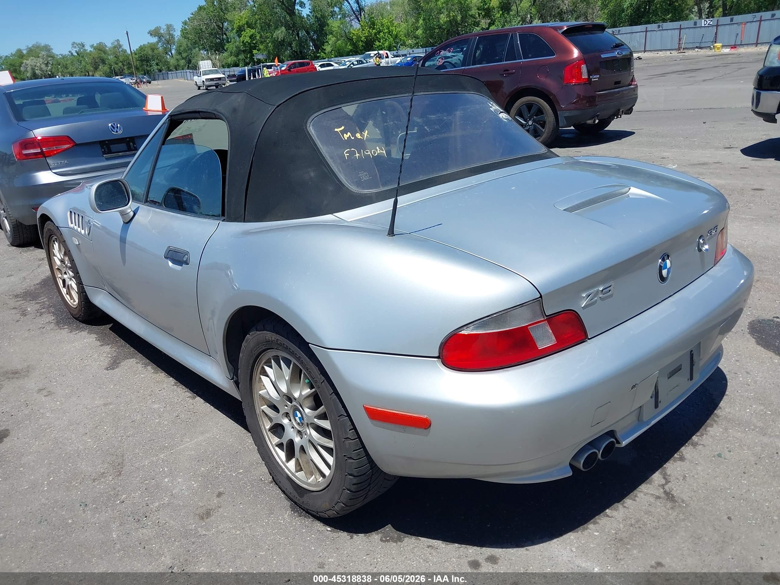 2000 Bmw Z3 2.8 Серебряный vin: WBACH3343YLF71904