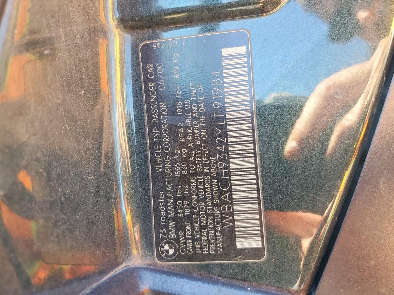 2000 Bmw Z3 2.3 Green vin: WBACH9342YLF91984