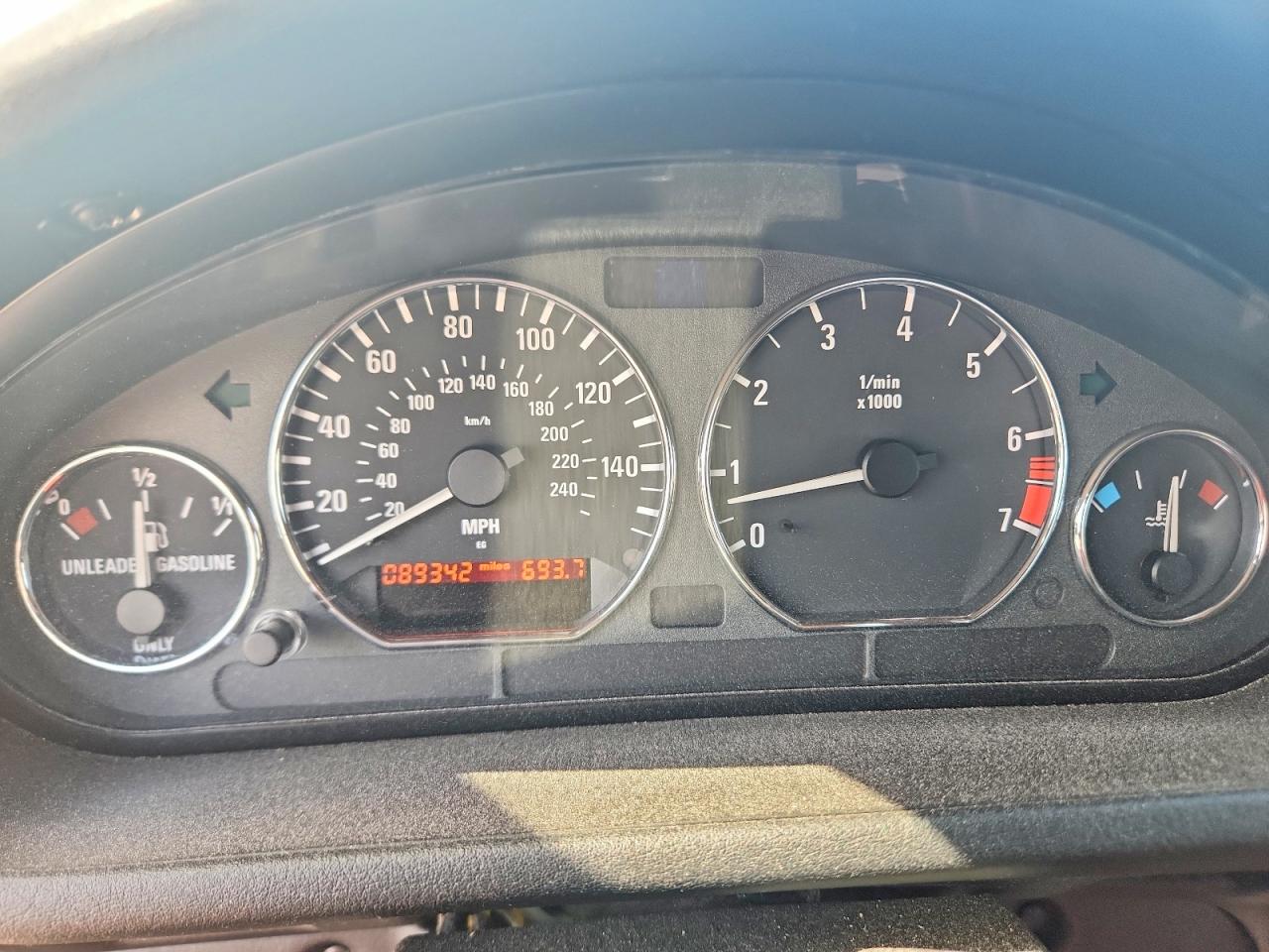 2000 Bmw Z3 3.0 Tan vin: WBACH9347YLM91750
