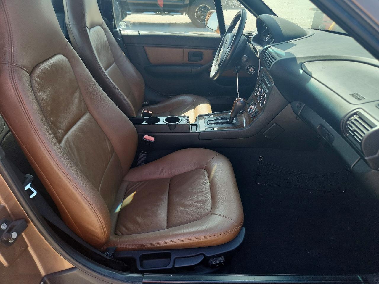 2000 Bmw Z3 3.0 Tan vin: WBACH9347YLM91750