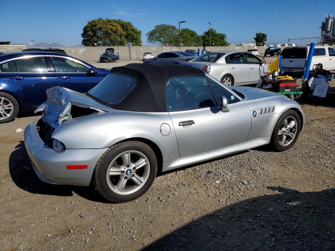 2000 Bmw Z3 2.3 Silver vin: WBACH9349YLM91183