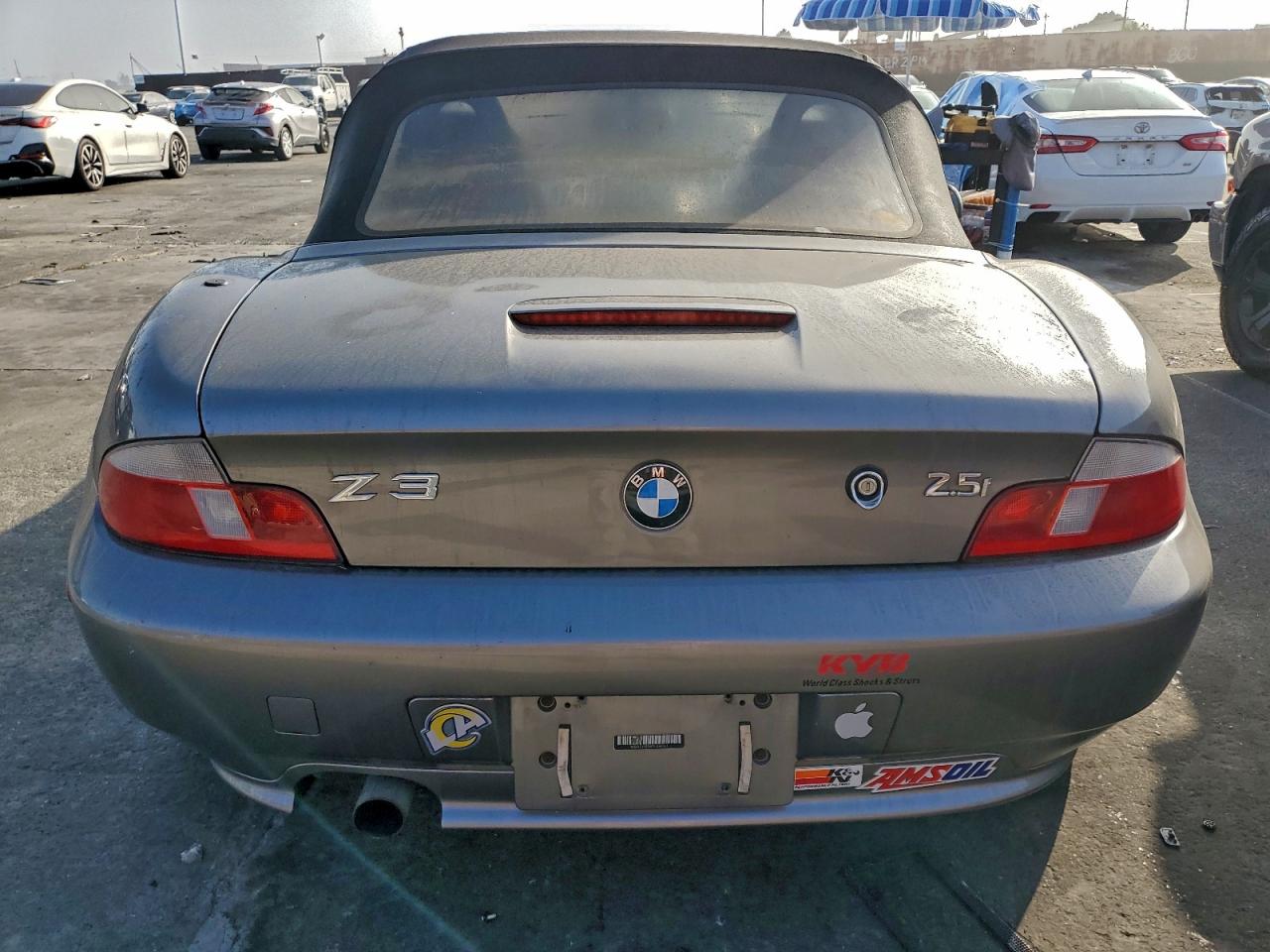 2001 Bmw Z3 2.5 Gray vin: WBACN33401LK48163