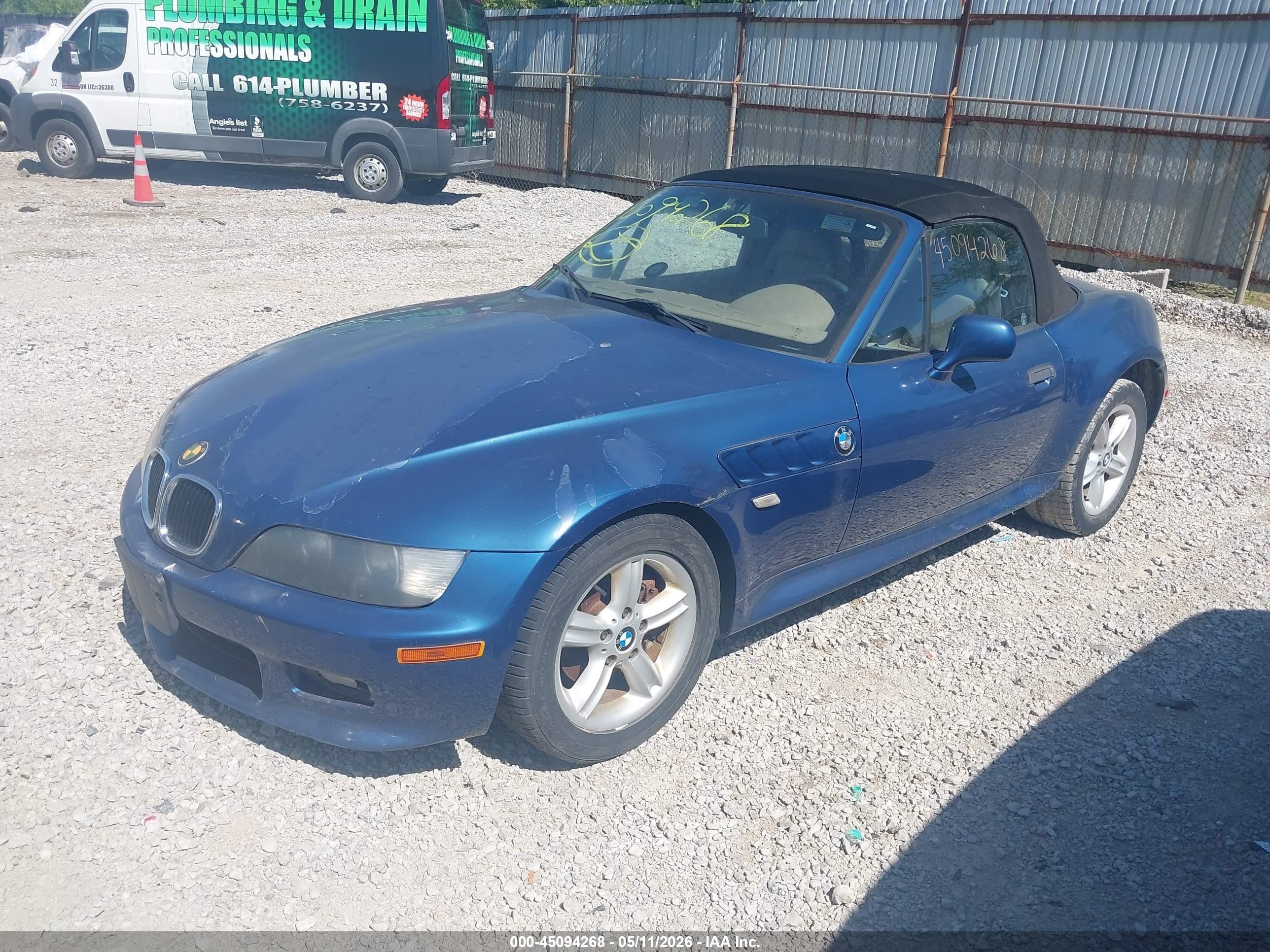 2001 Bmw Z3 2.5i Blue vin: WBACN33401LM00443