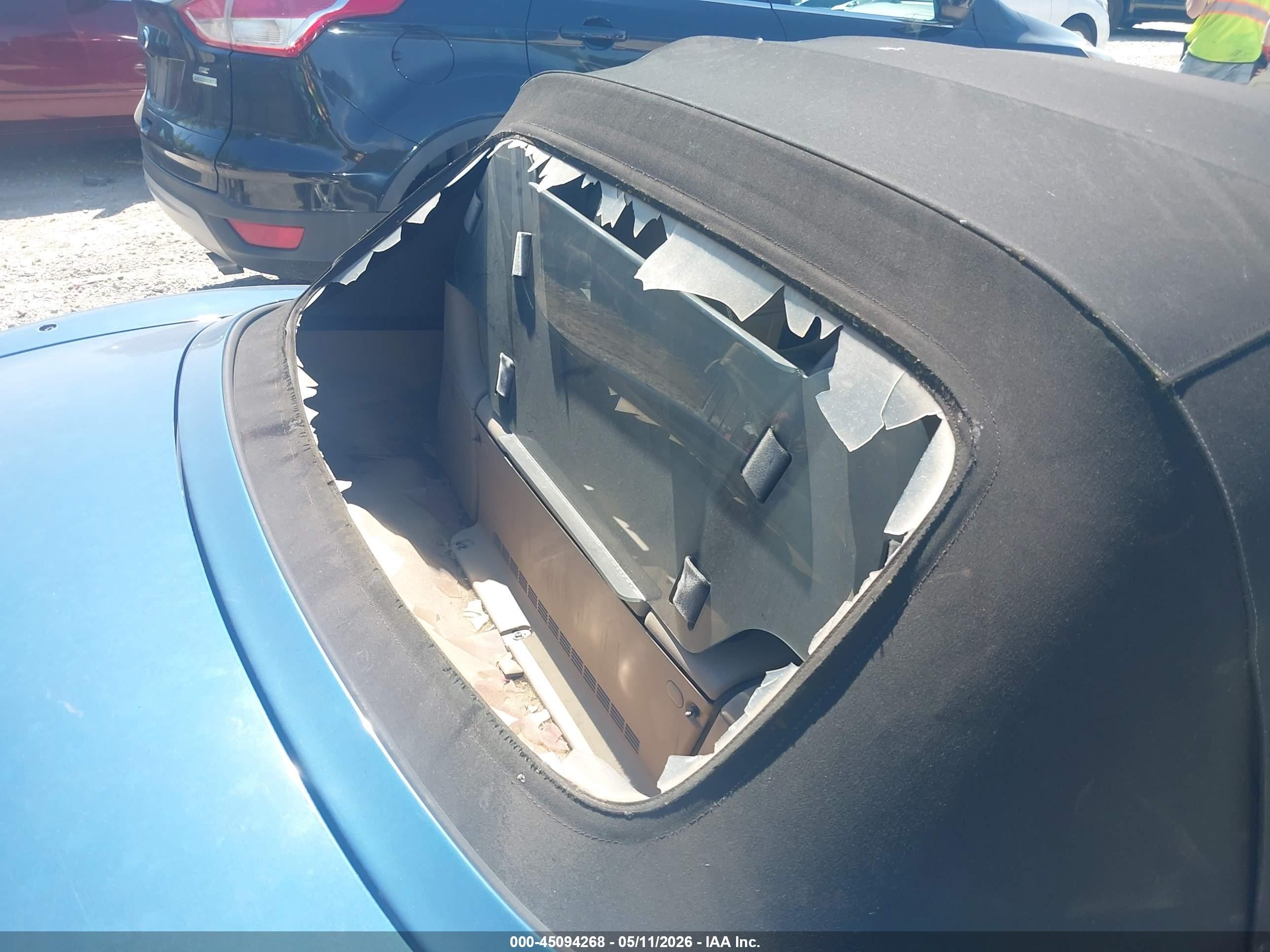 2001 Bmw Z3 2.5i Blue vin: WBACN33401LM00443