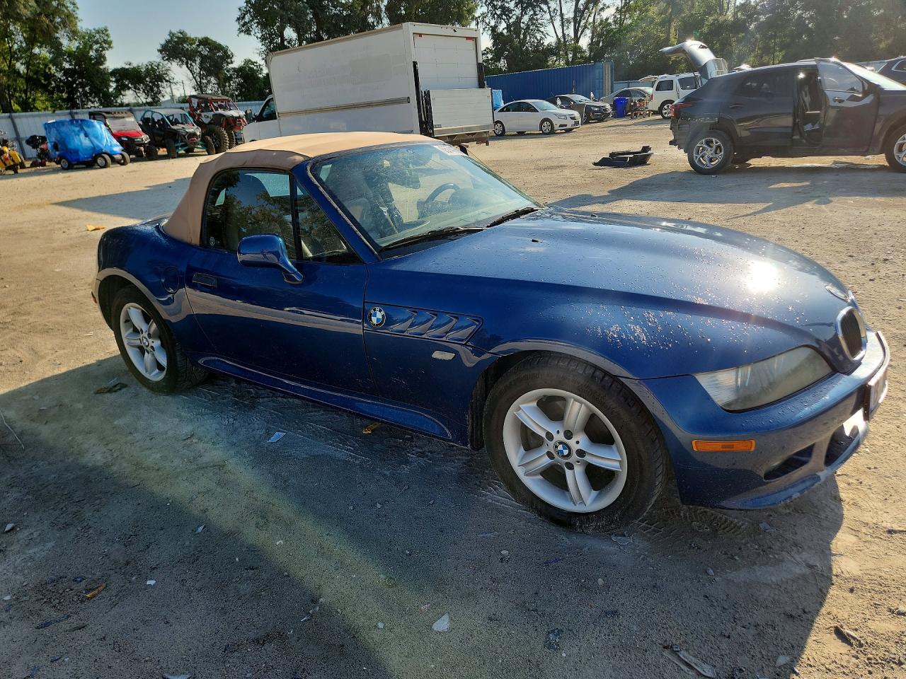 2001 Bmw Z3 2.5 Blue vin: WBACN33431LM02719