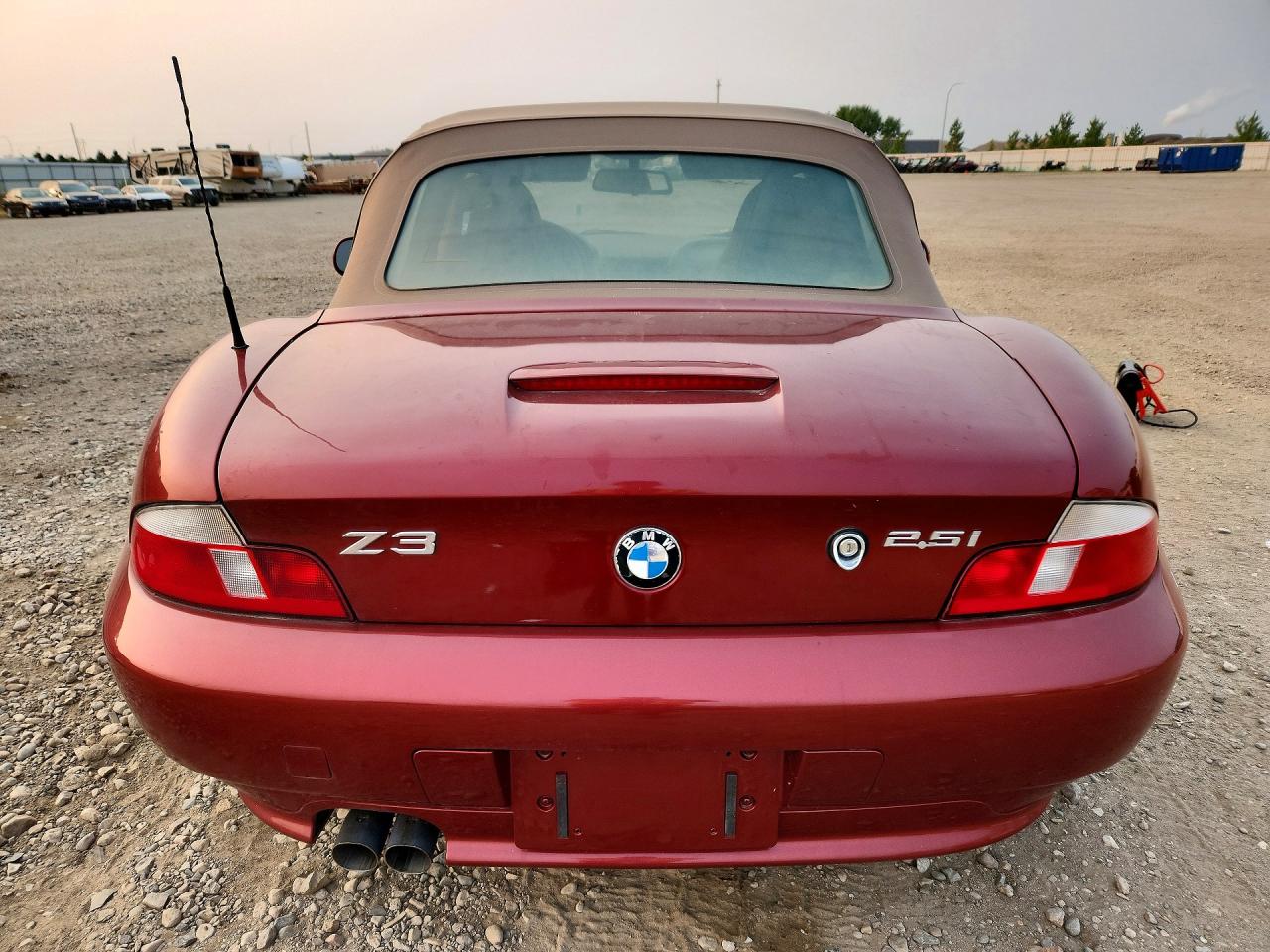 2001 Bmw Z3 2.5 Burgundy vin: WBACN33451LM01555