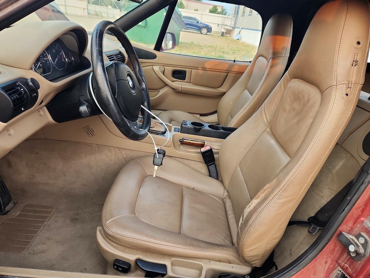 2001 Bmw Z3 2.5 Burgundy vin: WBACN33451LM01555