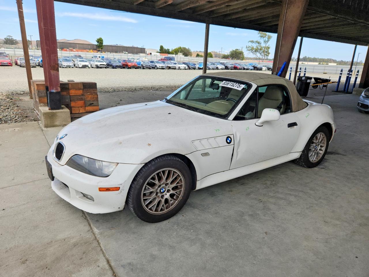 2001 Bmw Z3 2.5 White vin: WBACN33461LM02911