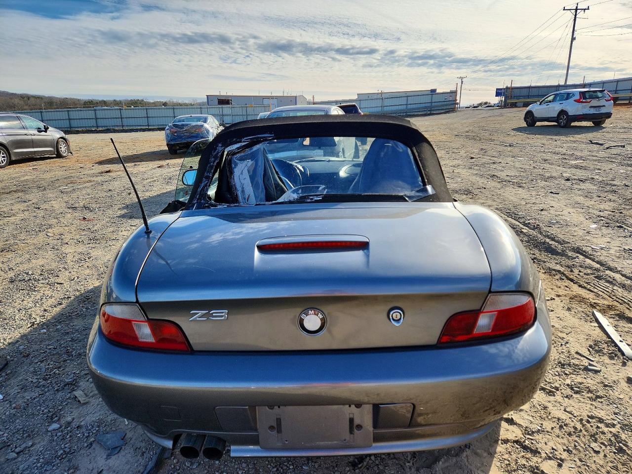 2001 Bmw Z3 2.5 Gray vin: WBACN33481LM03994
