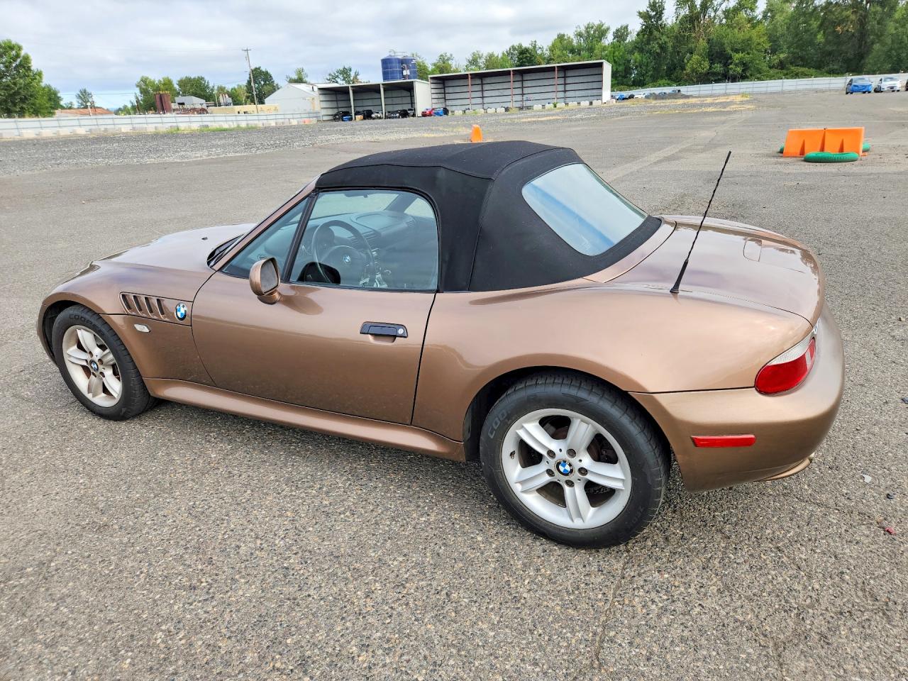 2001 Bmw Z3 2.5 Brown vin: WBACN33491LM02420