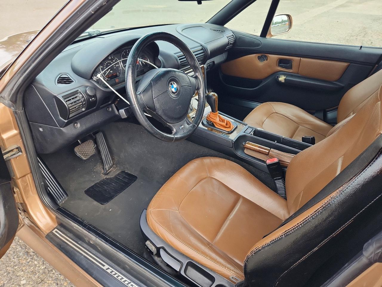 2001 Bmw Z3 2.5 Brown vin: WBACN33491LM02420