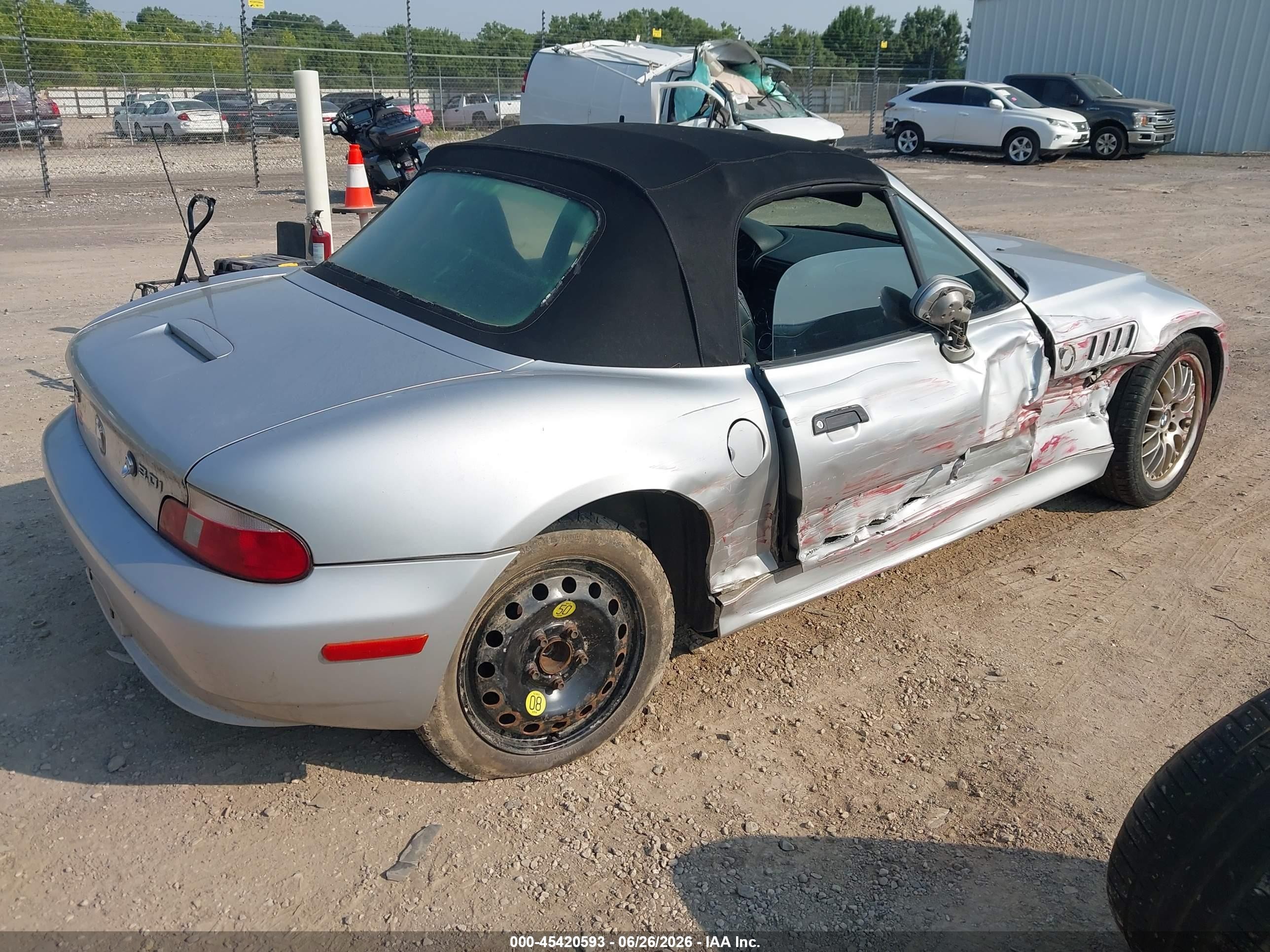 2001 Bmw Z3 3.0i Silver vin: WBACN53411LL46422