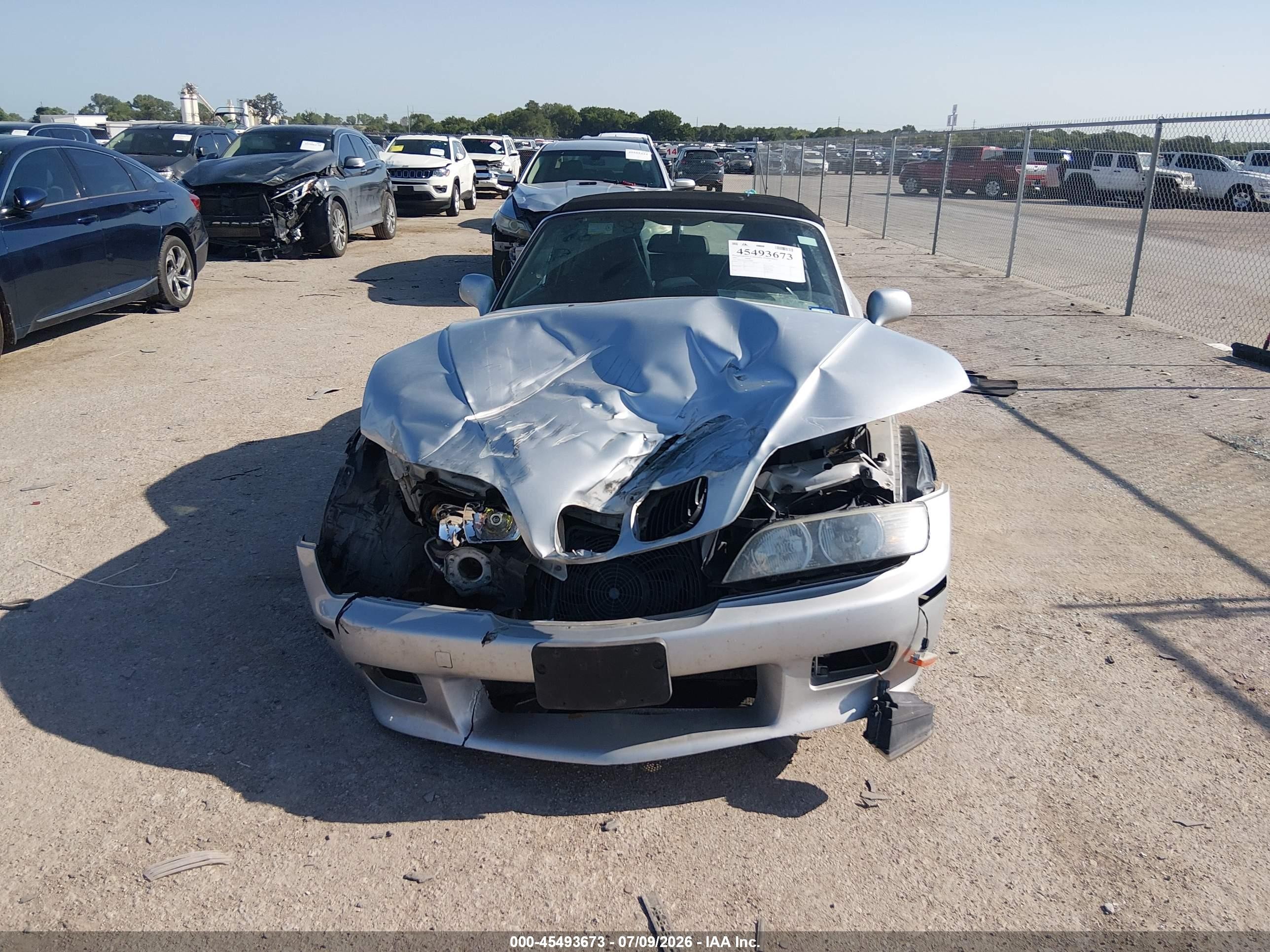 2001 Bmw Z3 3.0i Silver vin: WBACN53411LL49093