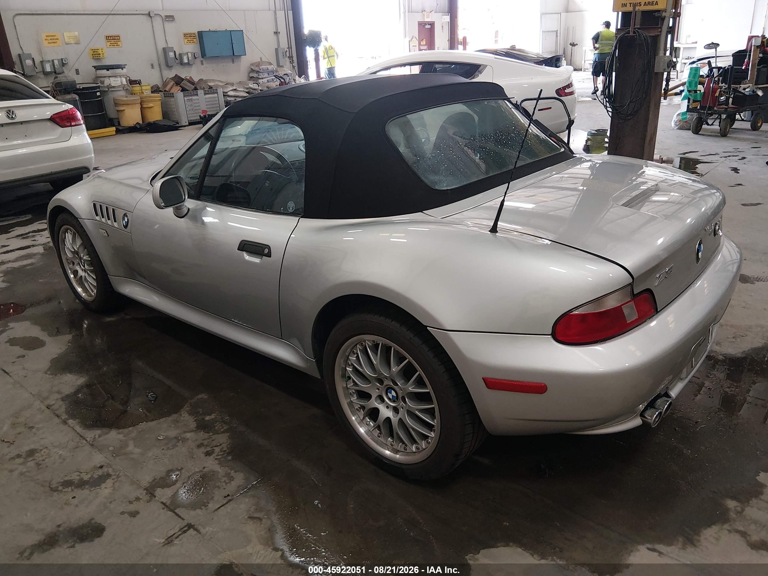 2001 Bmw Z3 3.0i Silver vin: WBACN53421LJ58945