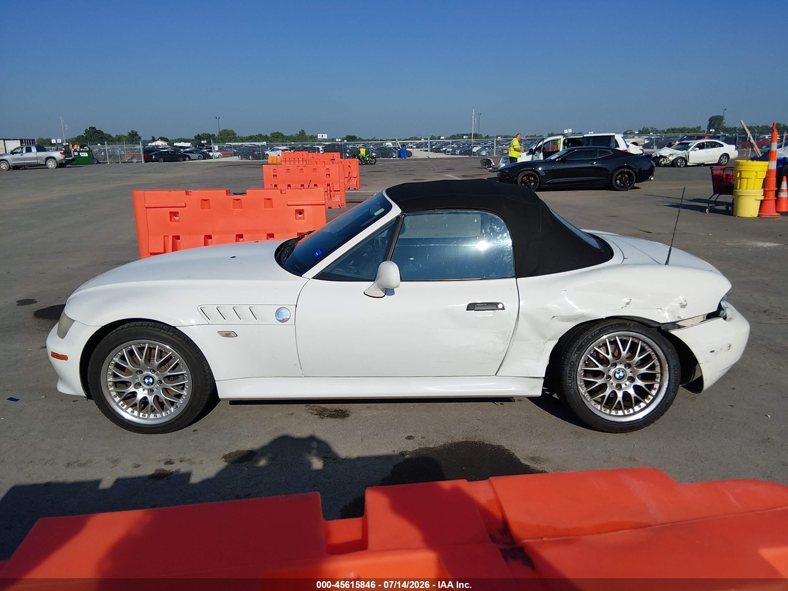 2001 Bmw Z3 3.0i White vin: WBACN53441LL47905
