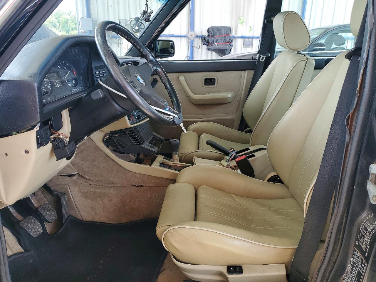 1988 Bmw 535 Automatic Black vin: WBADC8400J3262177