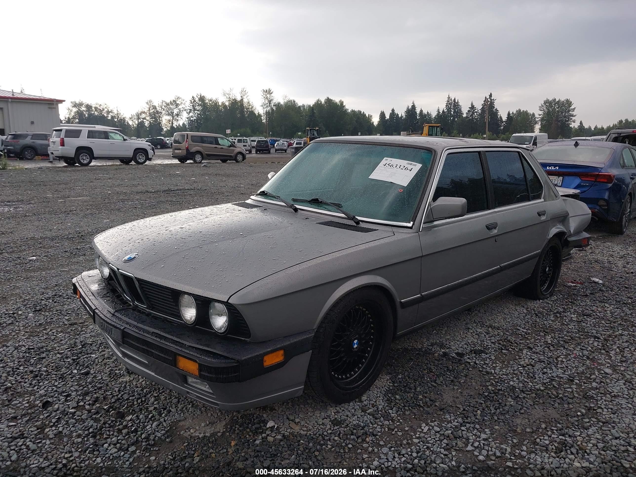 1987 Bmw 535 I Automatic Gray vin: WBADC8401H1721089
