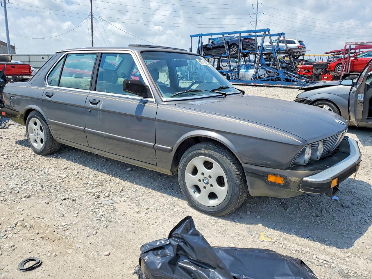1986 Bmw 535 I Automatic Gray vin: WBADC8405G1720204