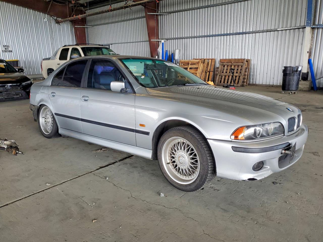 1998 Bmw 528 I Silver vin: WBADD5328WBV54512