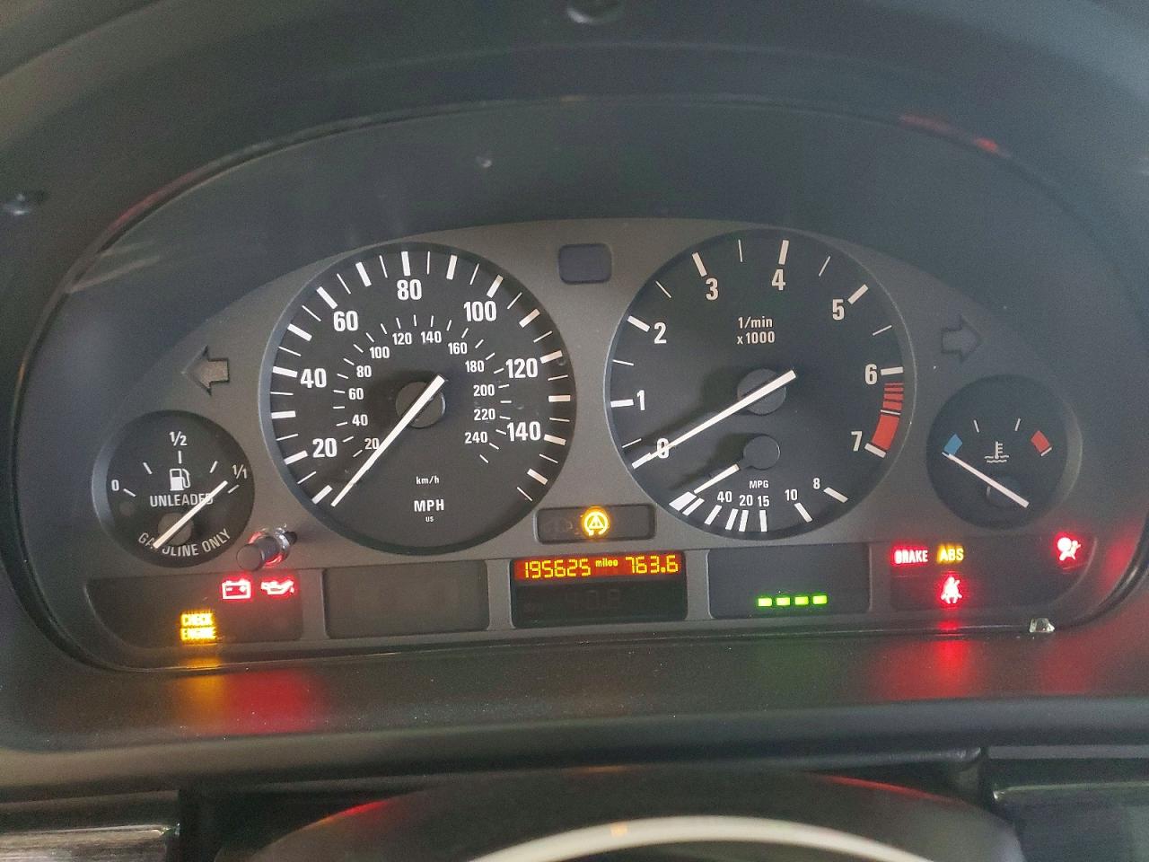 1998 Bmw 528 I Silver vin: WBADD5328WBV54512
