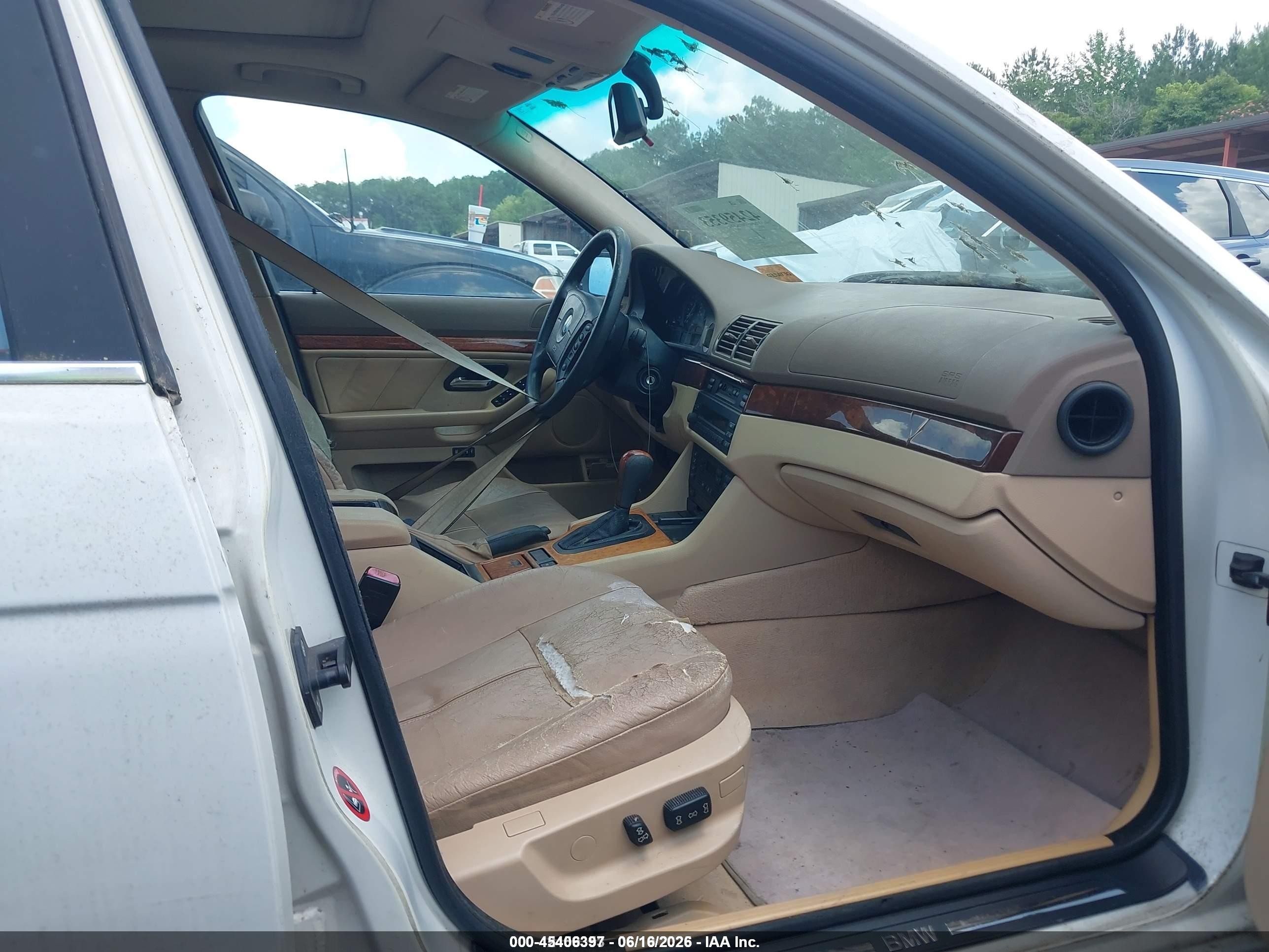 1998 Bmw 528i   White vin: WBADD6324WBW49588