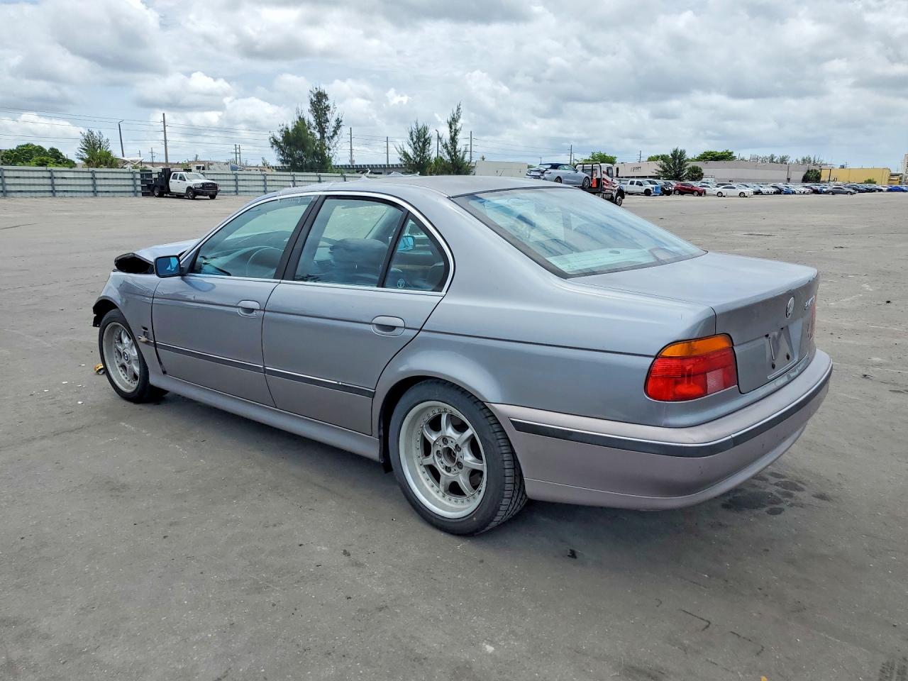 1997 Bmw 540 I Серебряный vin: WBADE5320VBV92568