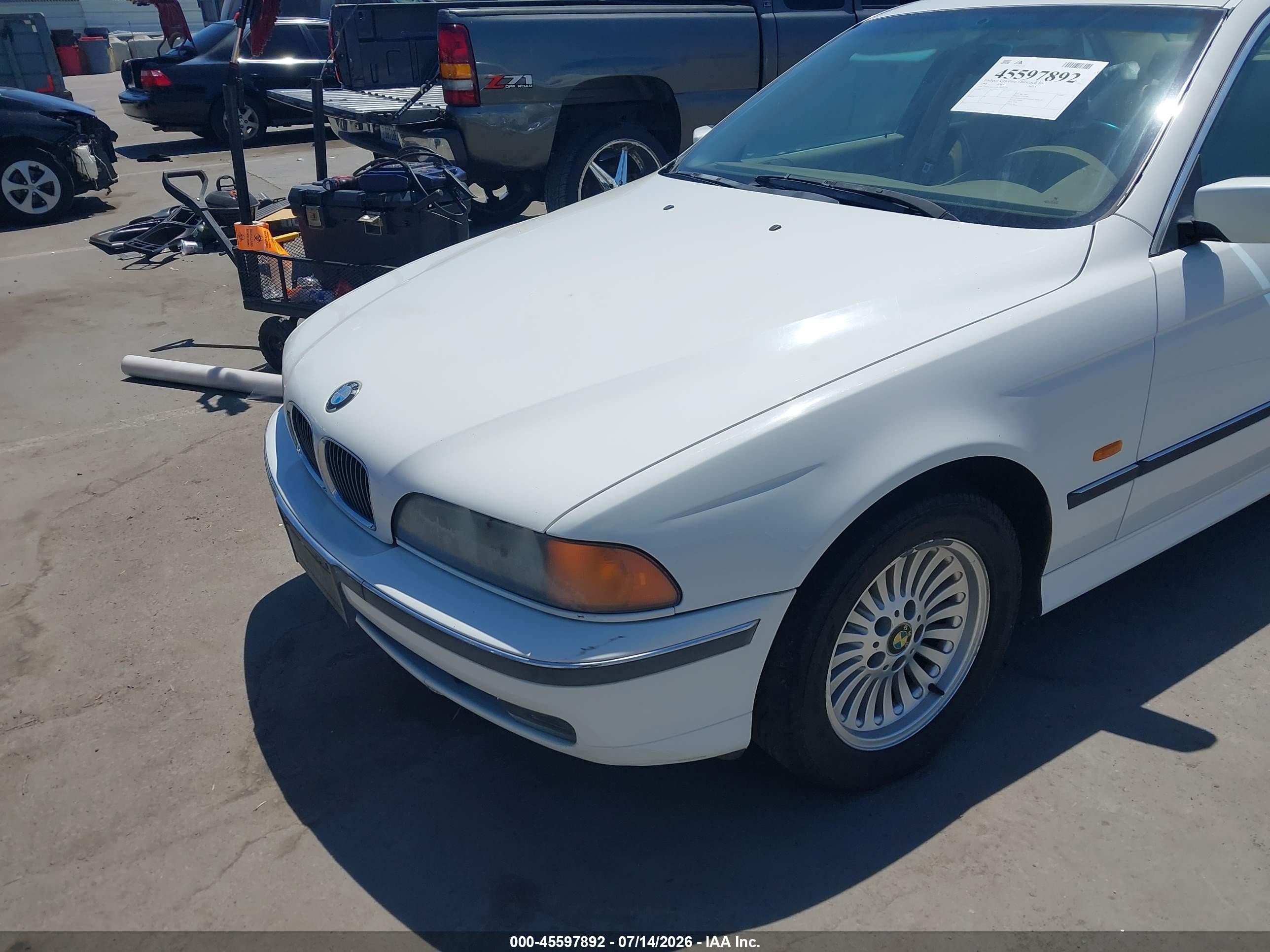 1998 Bmw 540ia   Белый vin: WBADE6325WBW61276
