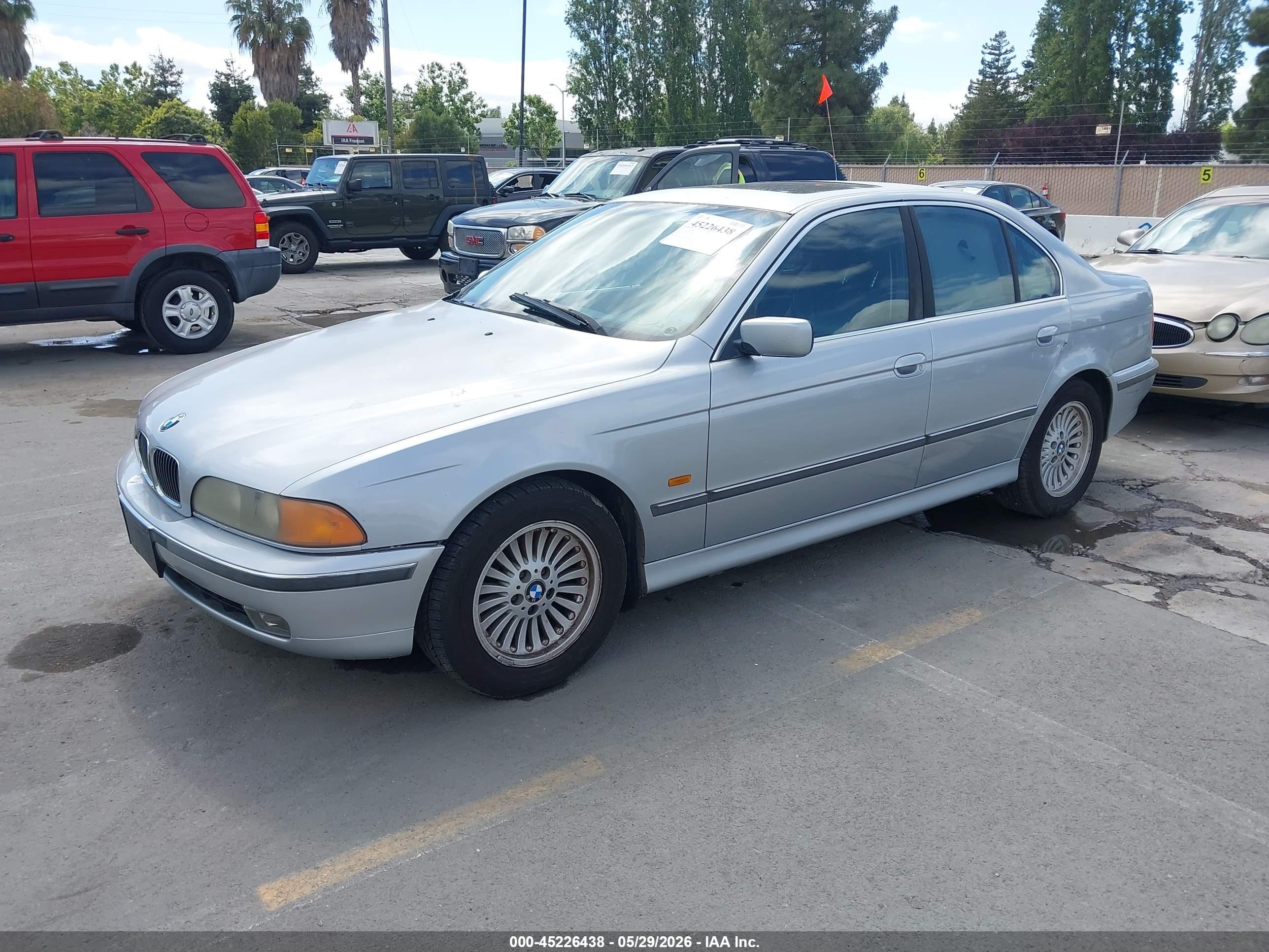 1997 Bmw 540ia   Silver vin: WBADE6326VBW57686