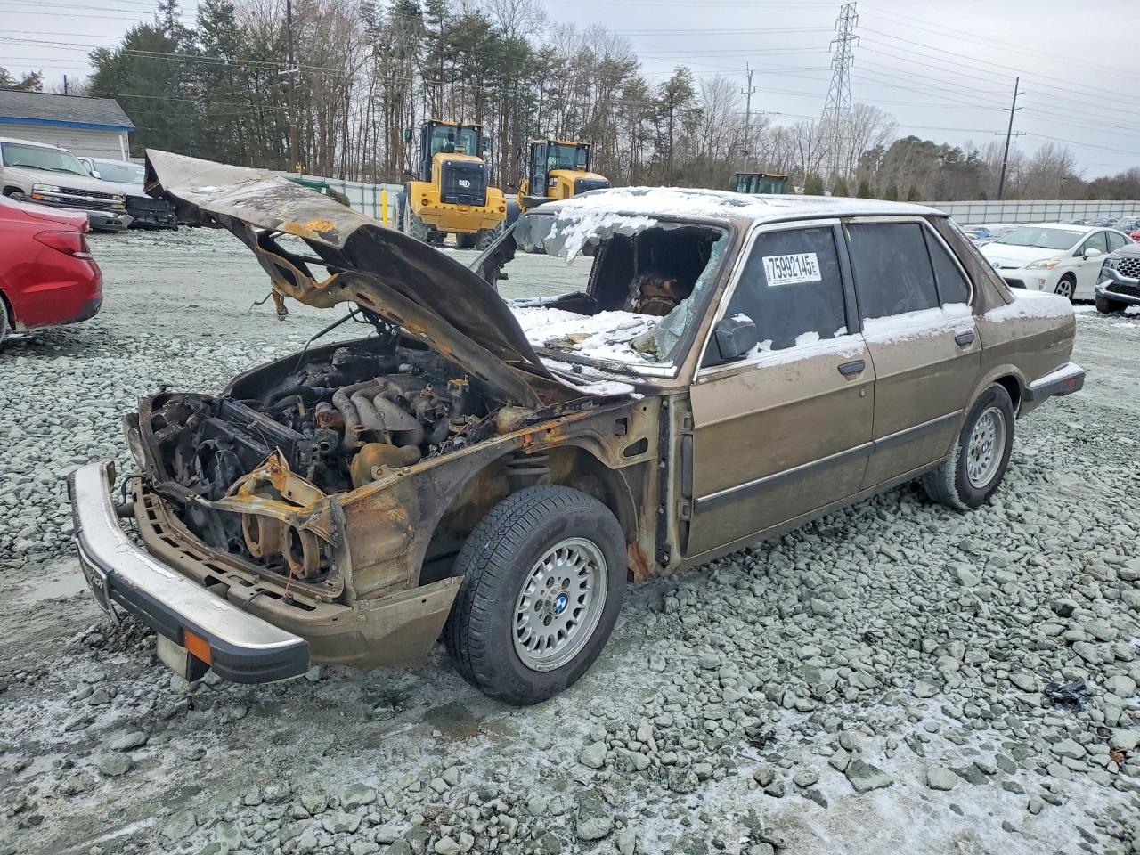WBADK7303E9201083