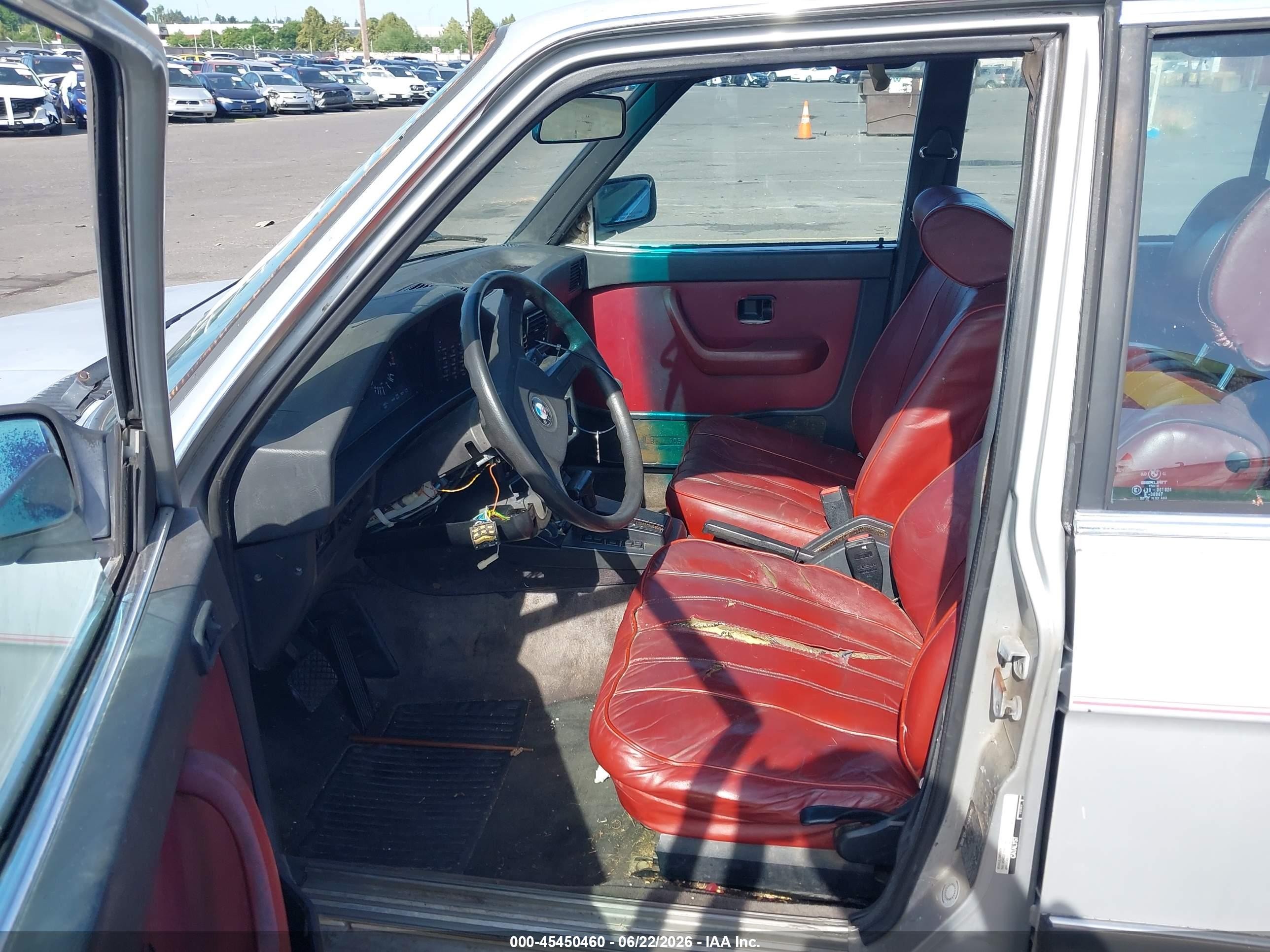 1984 Bmw 528 E Automatic Silver vin: WBADK8303E9271575