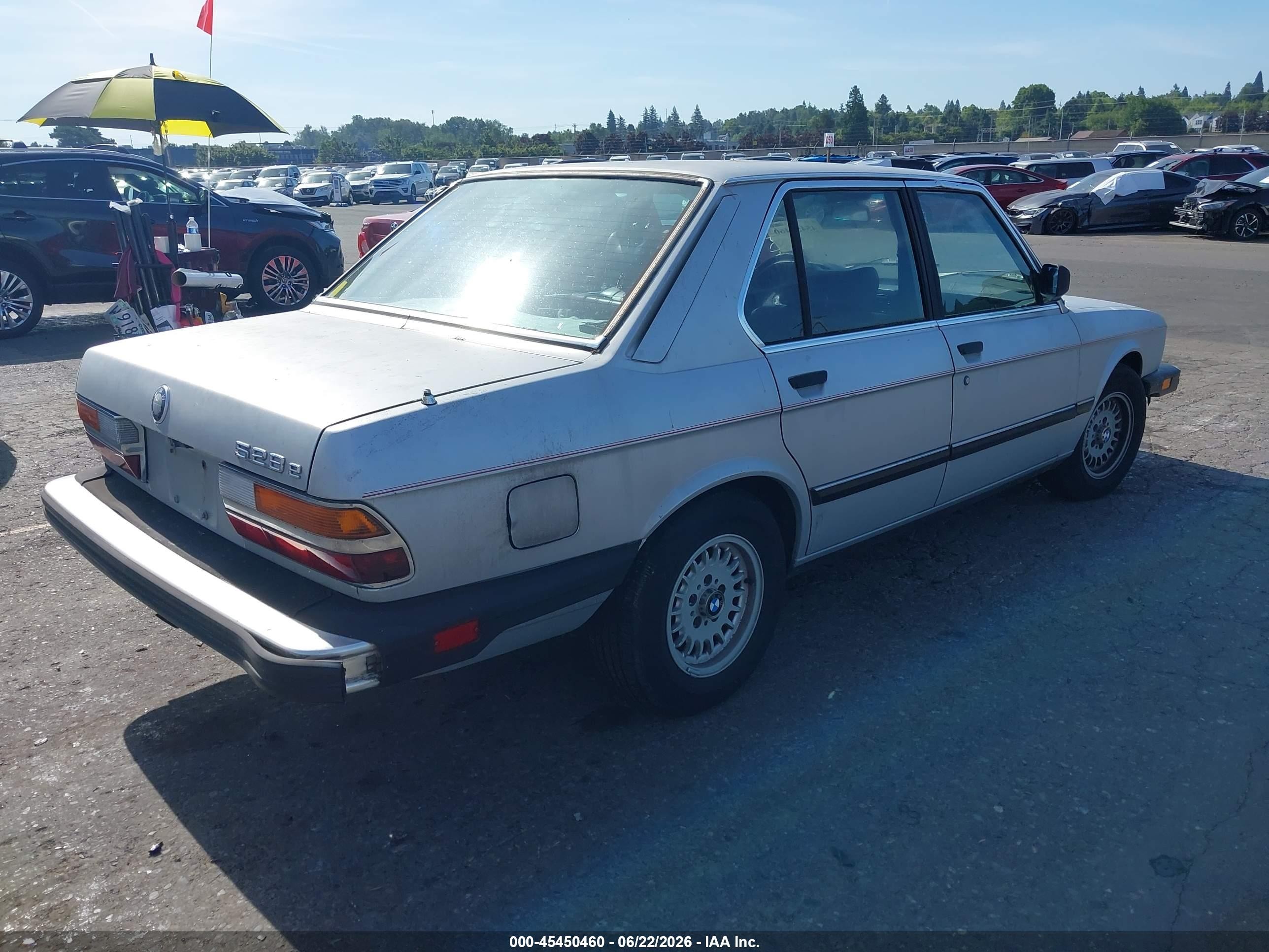 1984 Bmw 528 E Automatic Silver vin: WBADK8303E9271575
