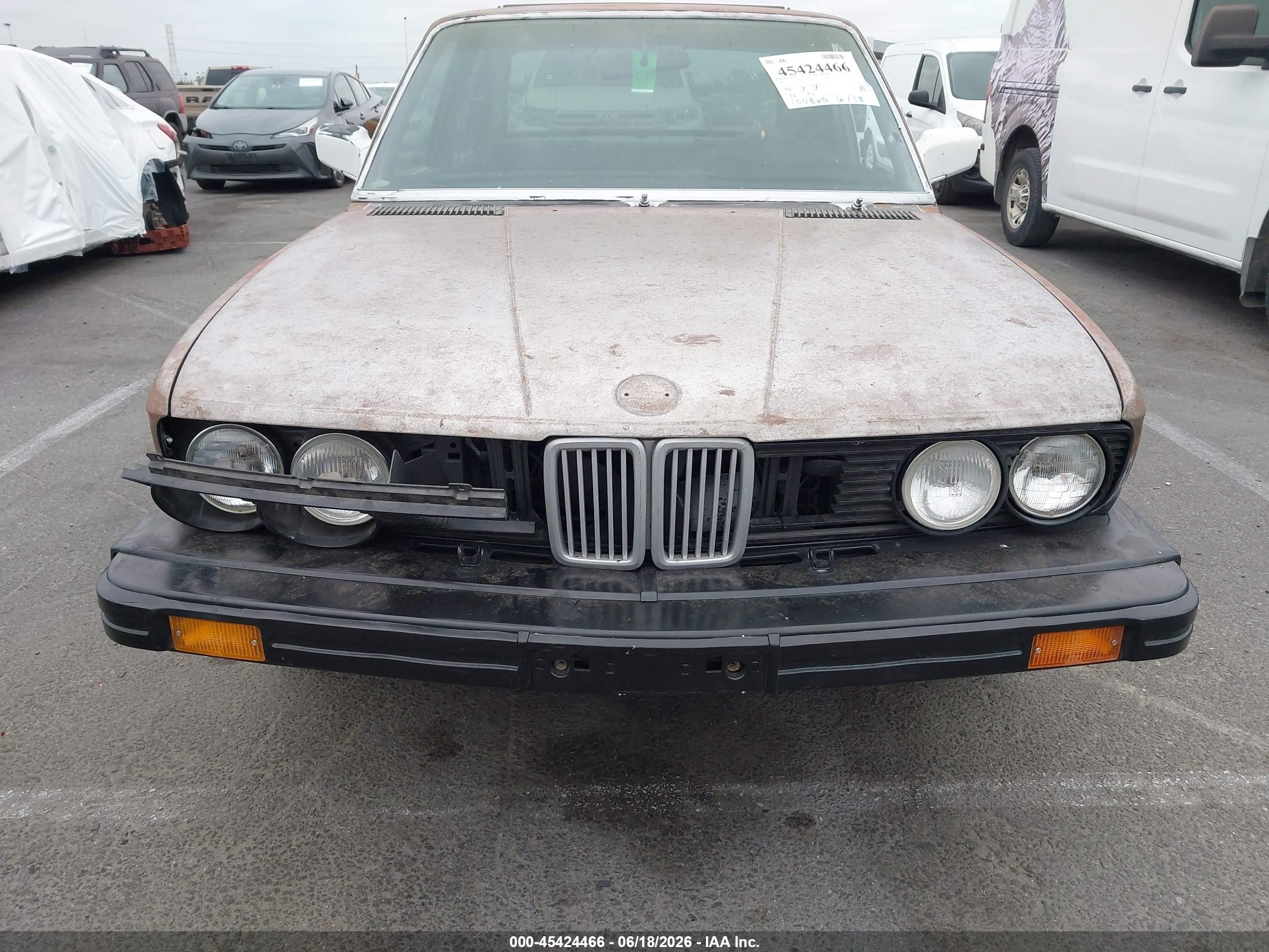 1988 Bmw 528 E Automatic Коричневый vin: WBADK8303J9714477